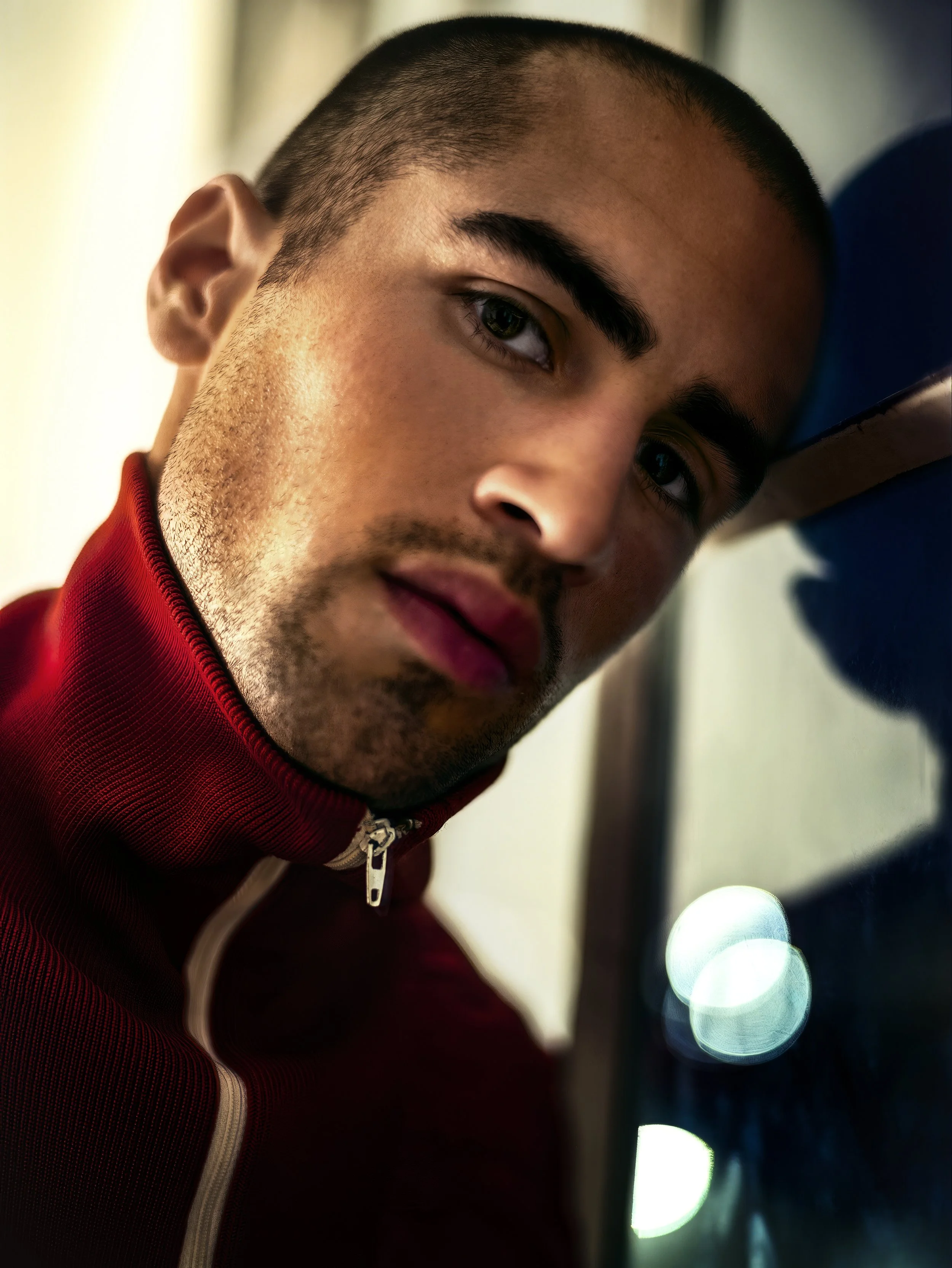 Dale Samson. Filmmaker & Model with
PYD Agency.