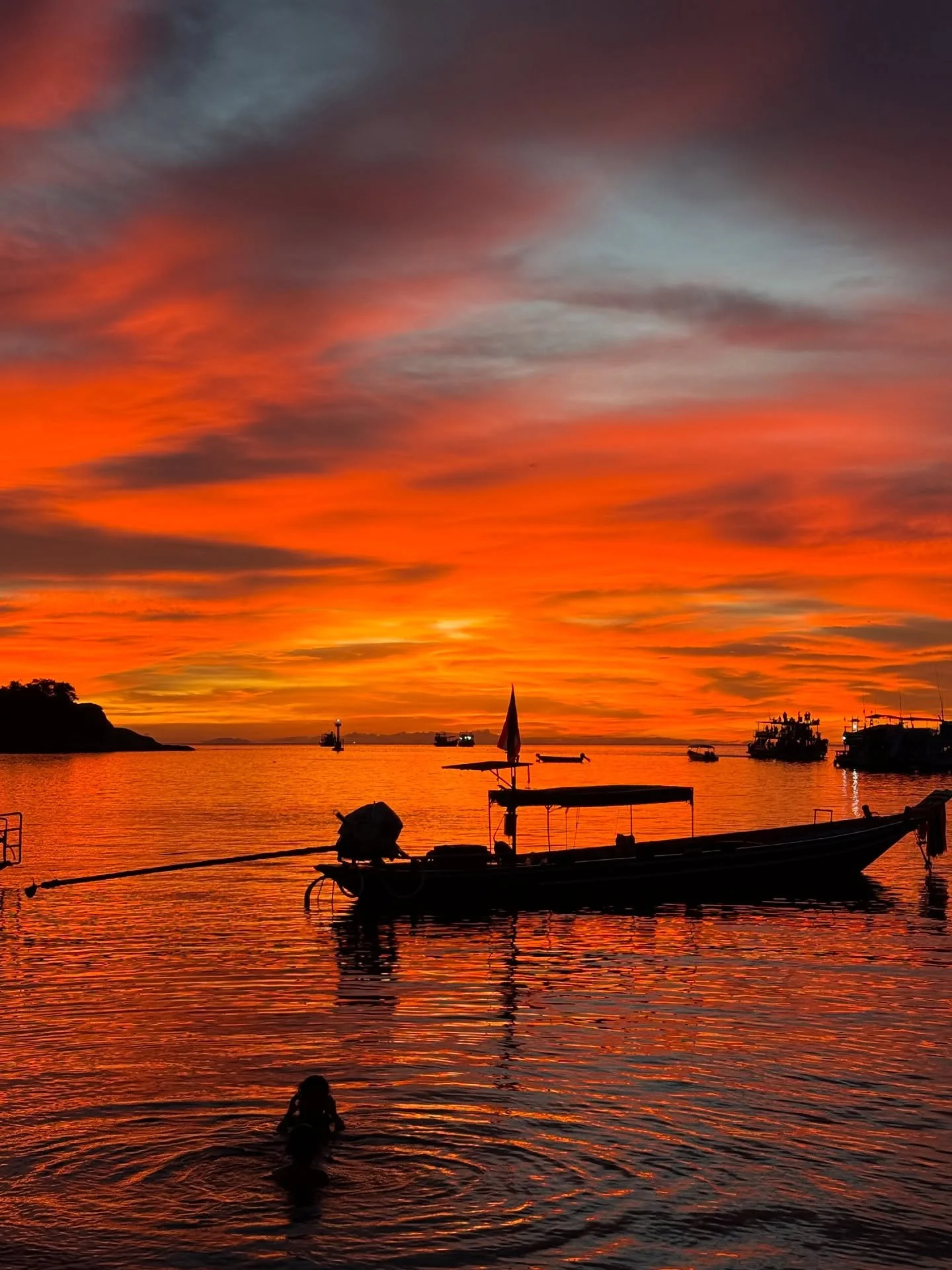 Too good not to share &mdash; Koh Tao sunset hits different tonight 🌅 🏝️