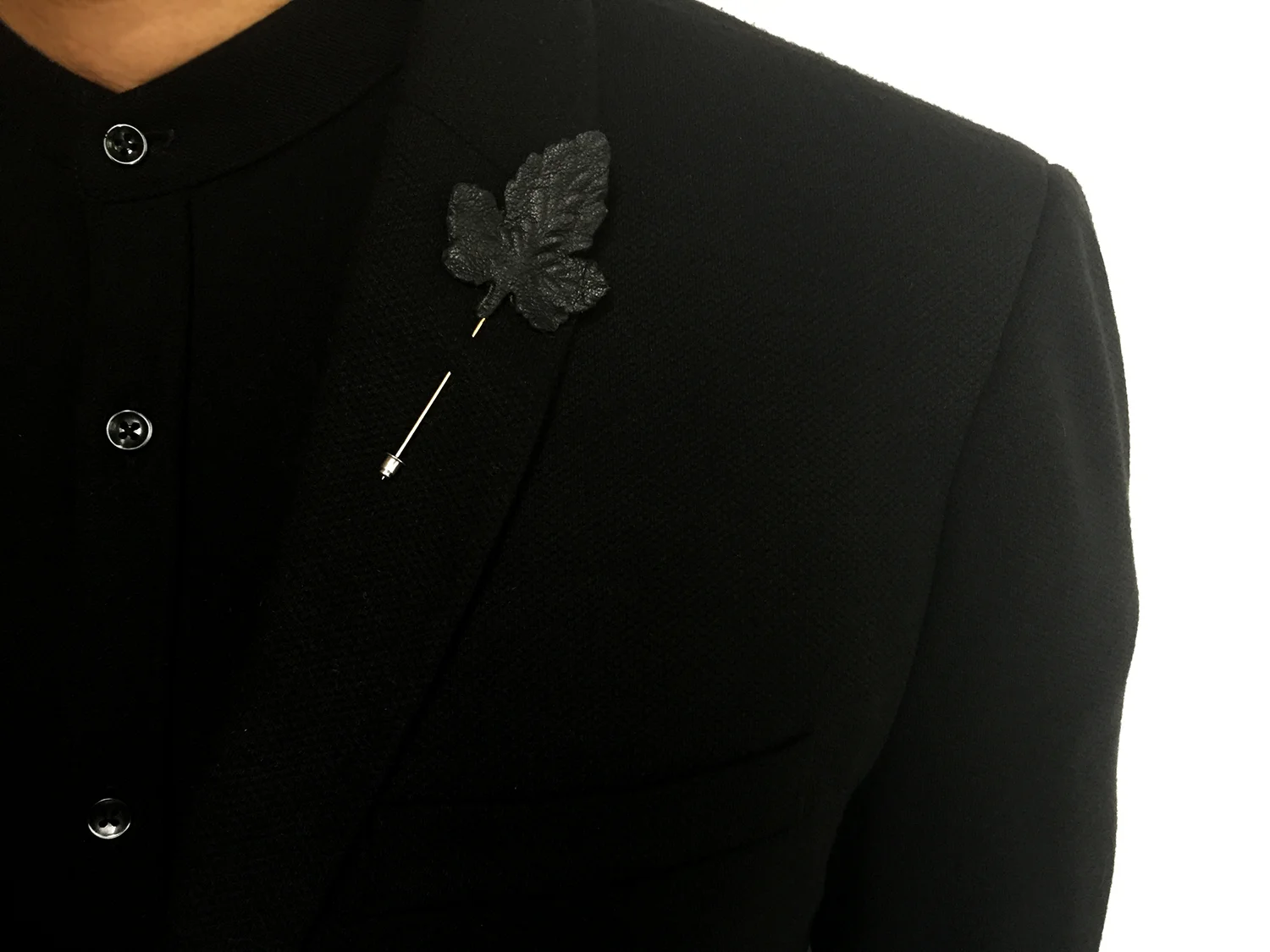 blackleatherleafpin5.jpg