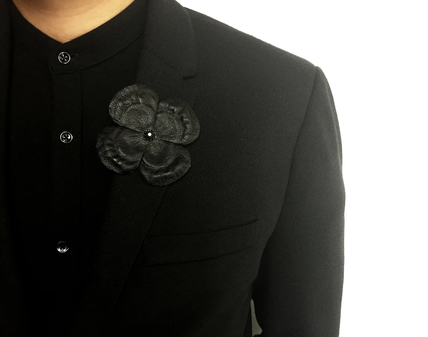 blackleatherpansy6.jpg