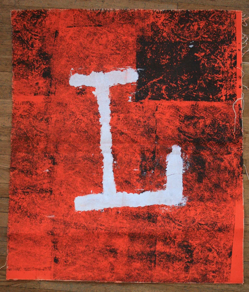 Le Ra: Orange paintings (Letter L)
