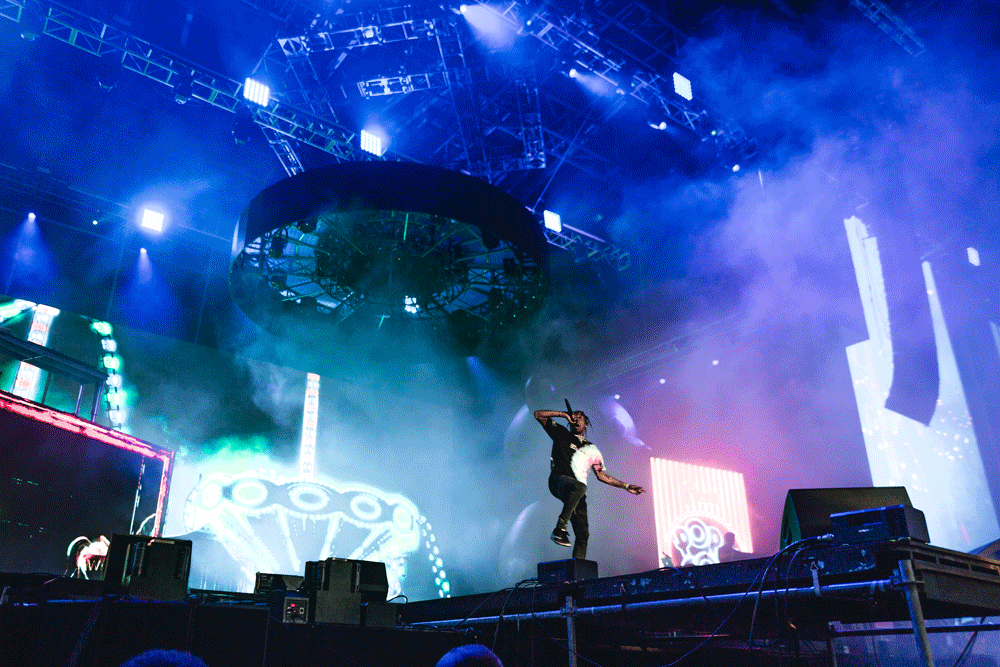 Adi-Muhtarevic---@adsterphotos---Travis-Scott--vid1.gif
