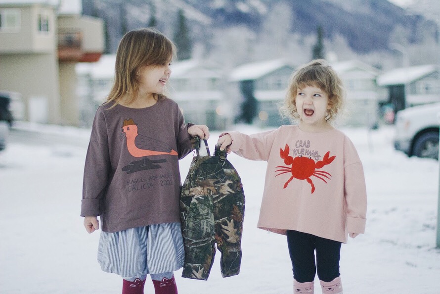 these girls found out they are getting a baby brother!