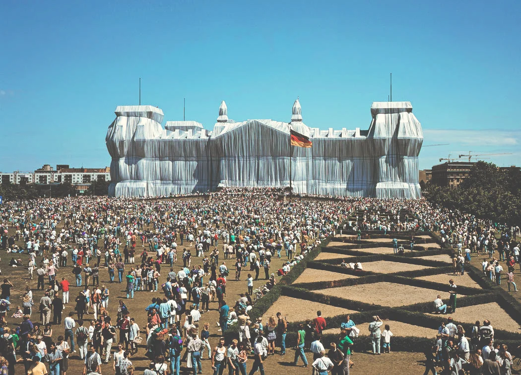 Christo and Jeanne-Claude/ Wrapped Reichstag/1971-95