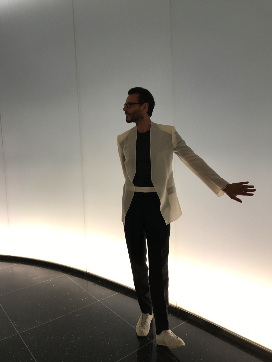 At MOMA NY opening of ‘Items is Fashion Modern Show'‘. Unstructured jacket September 2017.
