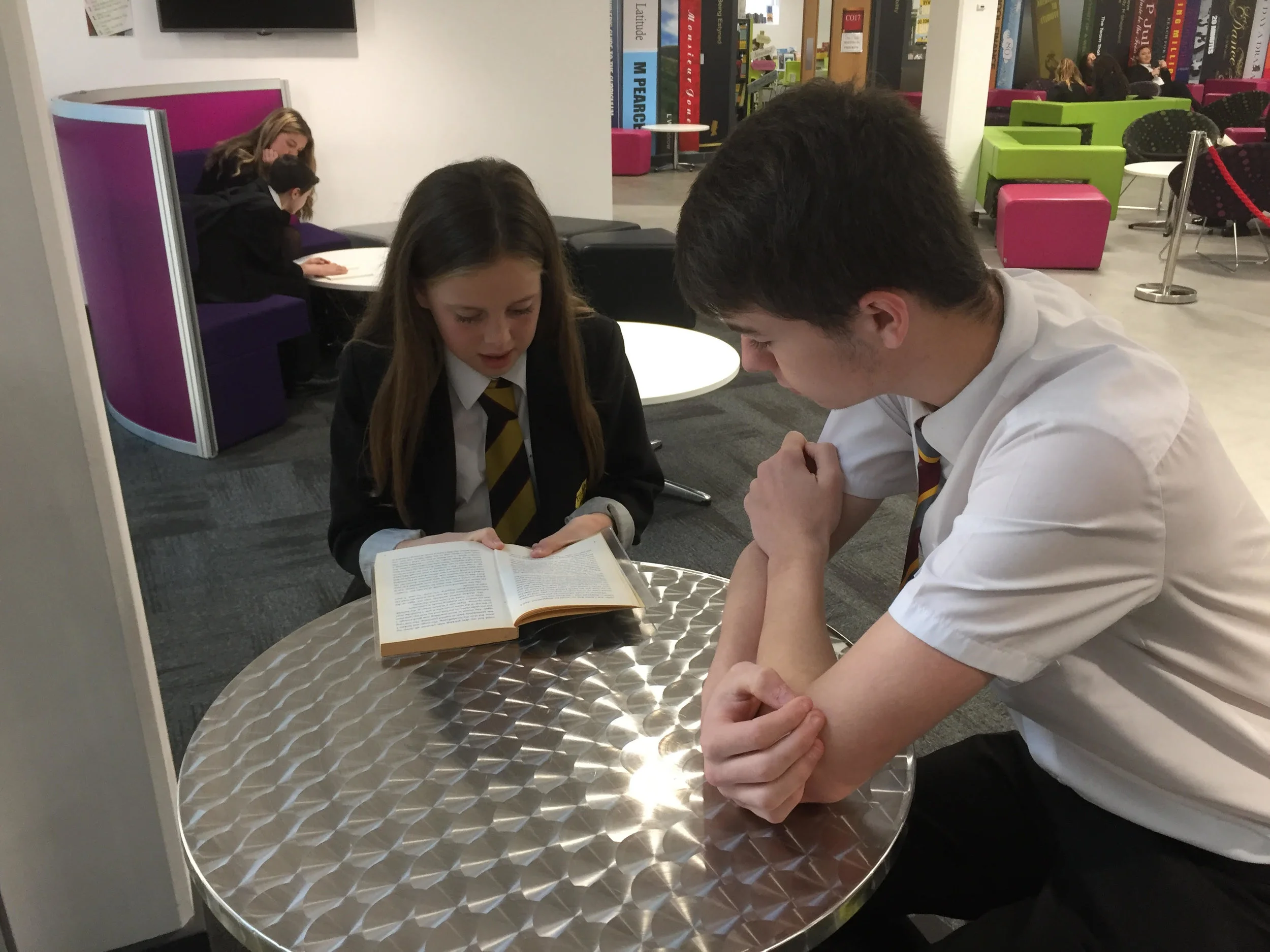10 - 10 October 2017 - Reading Buddies (2).jpg
