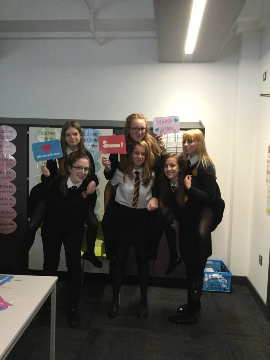 Tweet - @CymraegACS