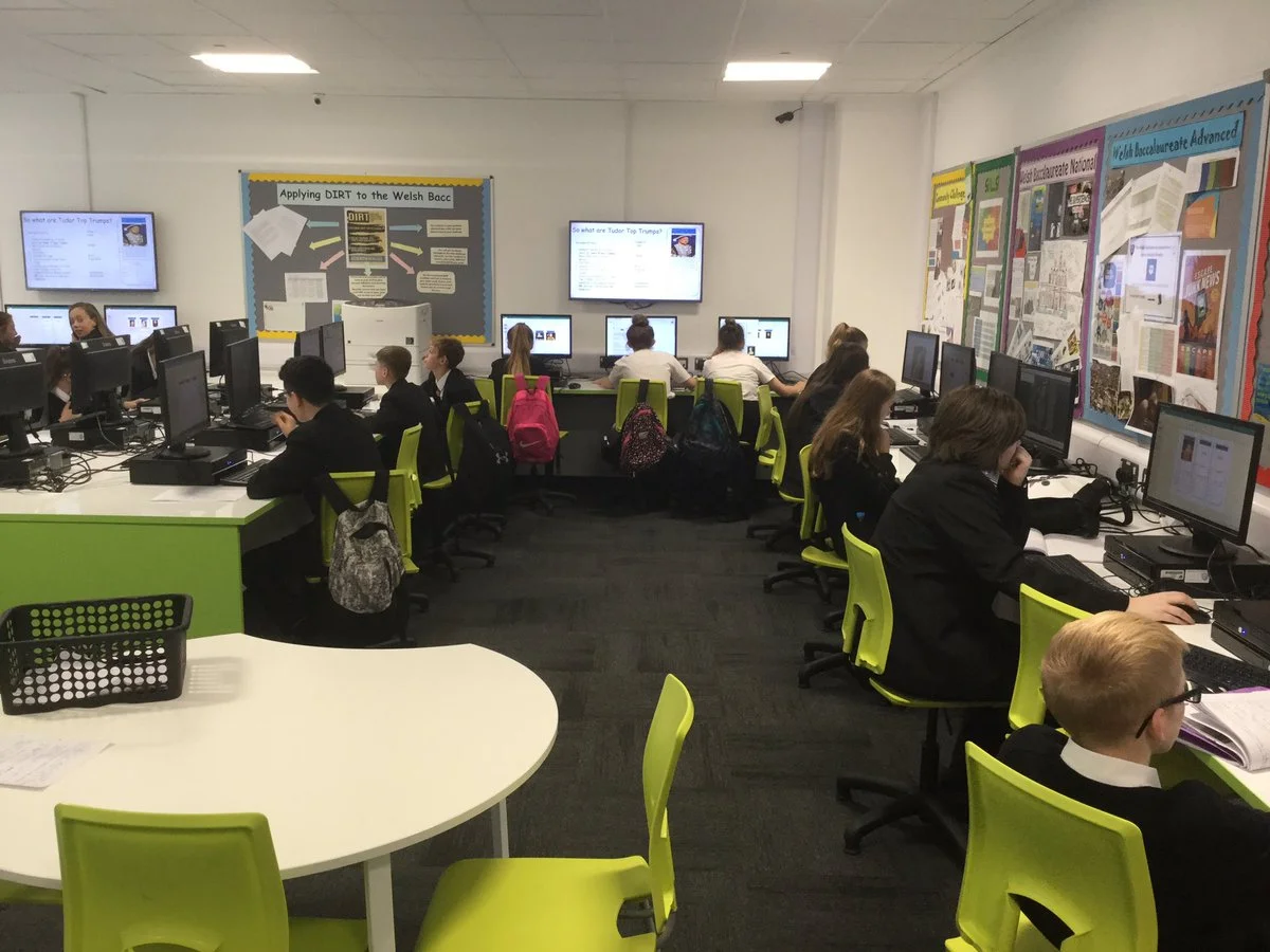 Tweet - @HistoryDeptACS
