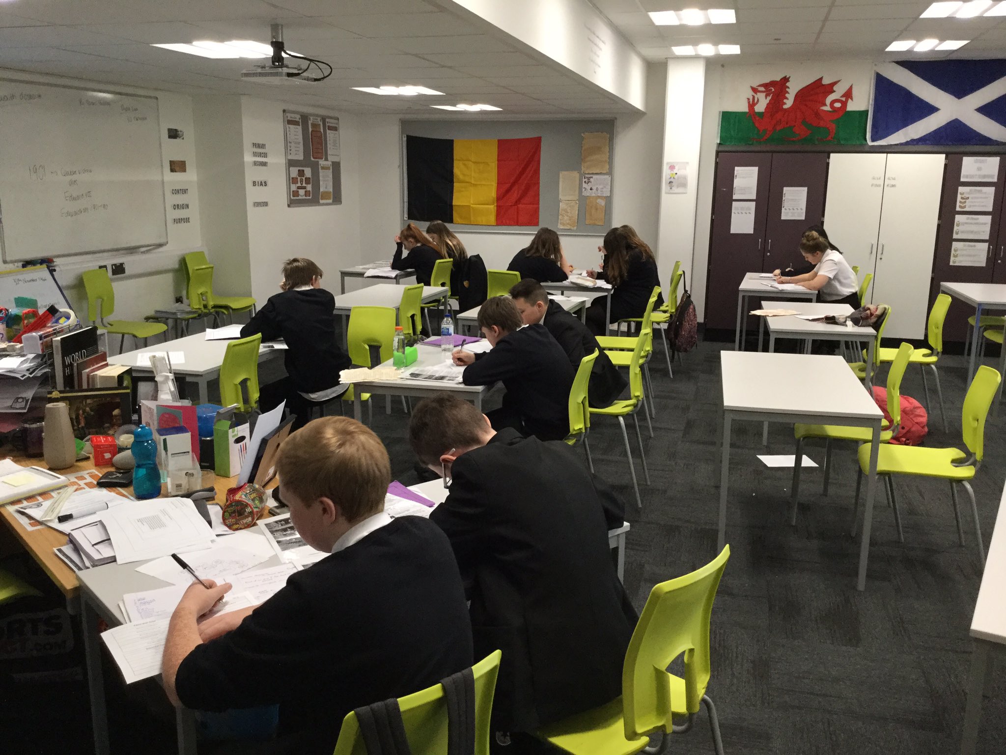 Tweet - @HistoryDeptACS