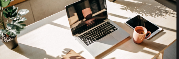DO I NEED A MARKETING AGENCY? SIGNS YOUR CREATIVE BUSINESS HAS OUTGROWN DIY