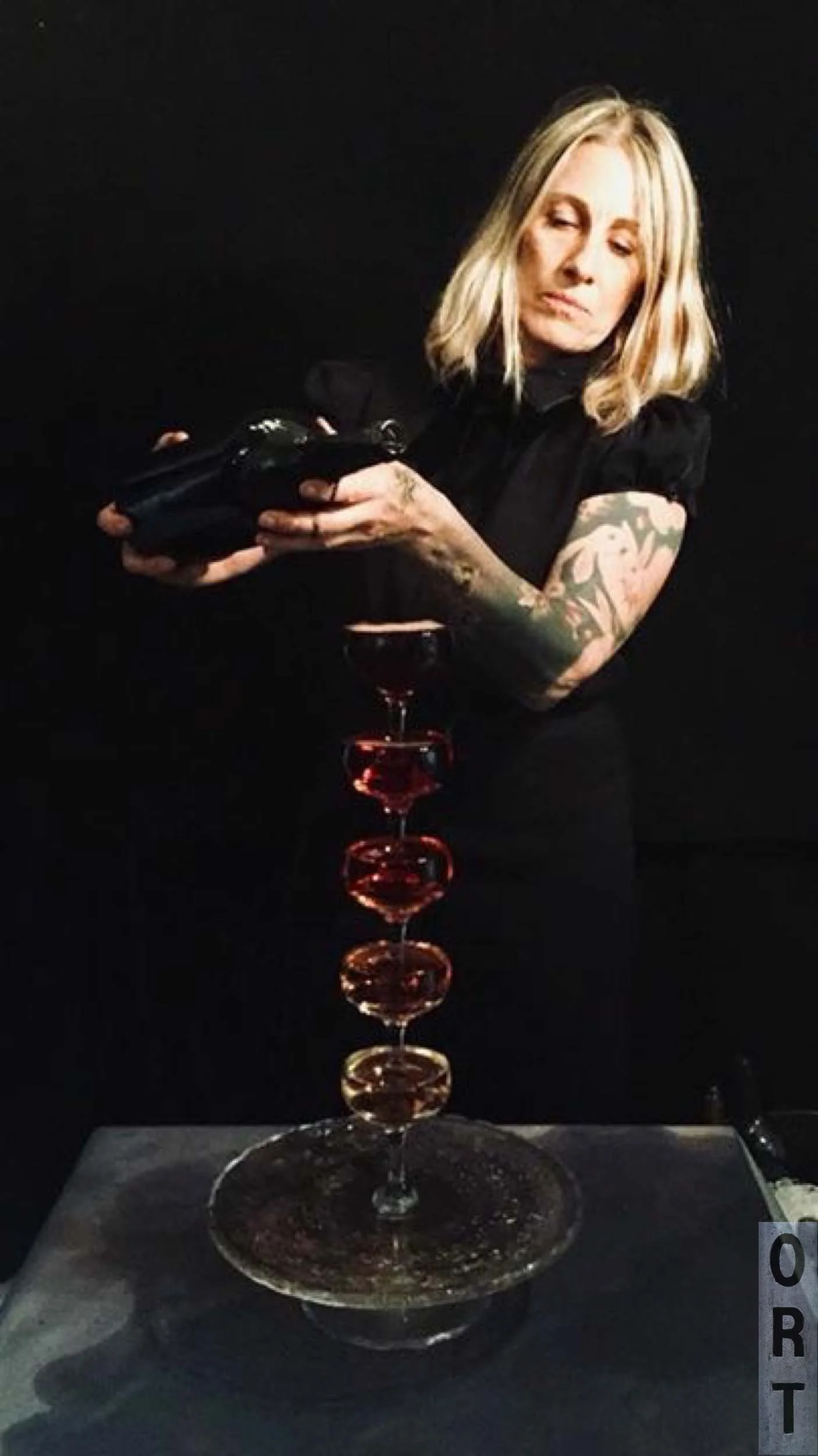 Yesterday's Feast: Oona's Wine Waterfall