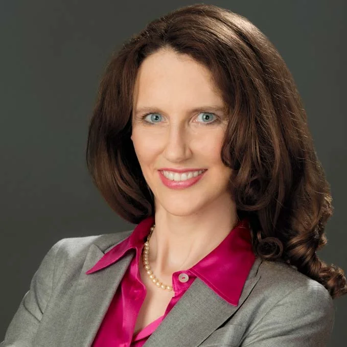 Shannon+McNulty+-+Primary+Photo+-+Headshot+copy.jpg