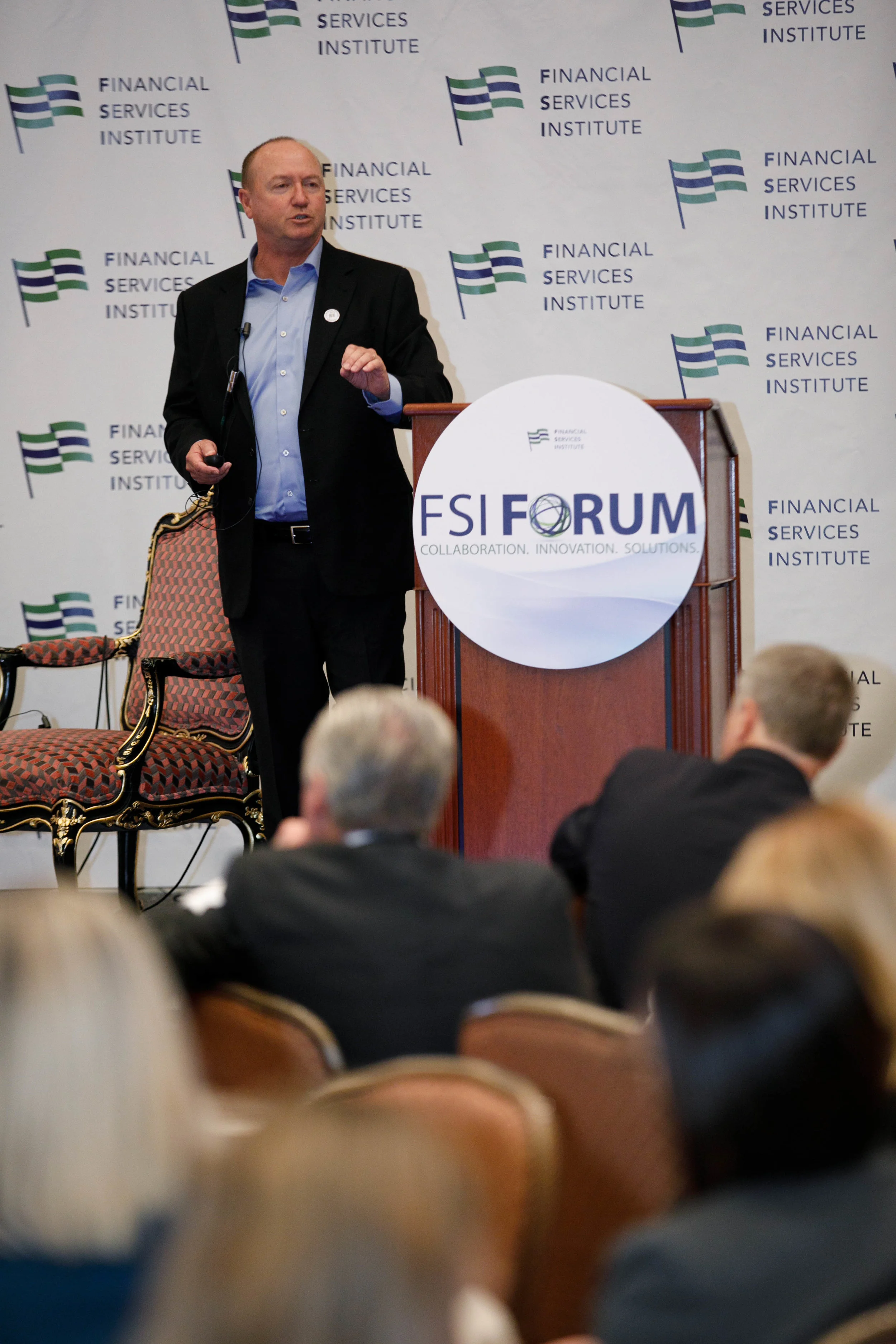 Thomas Goodson, cofounder of The W Source™, presenting “Intentional Networking” in the Advancing Women Leadership Workshop at the FSI Forum 2018 in Salt Lake City, UT. Photo Credit: Kinser Studios