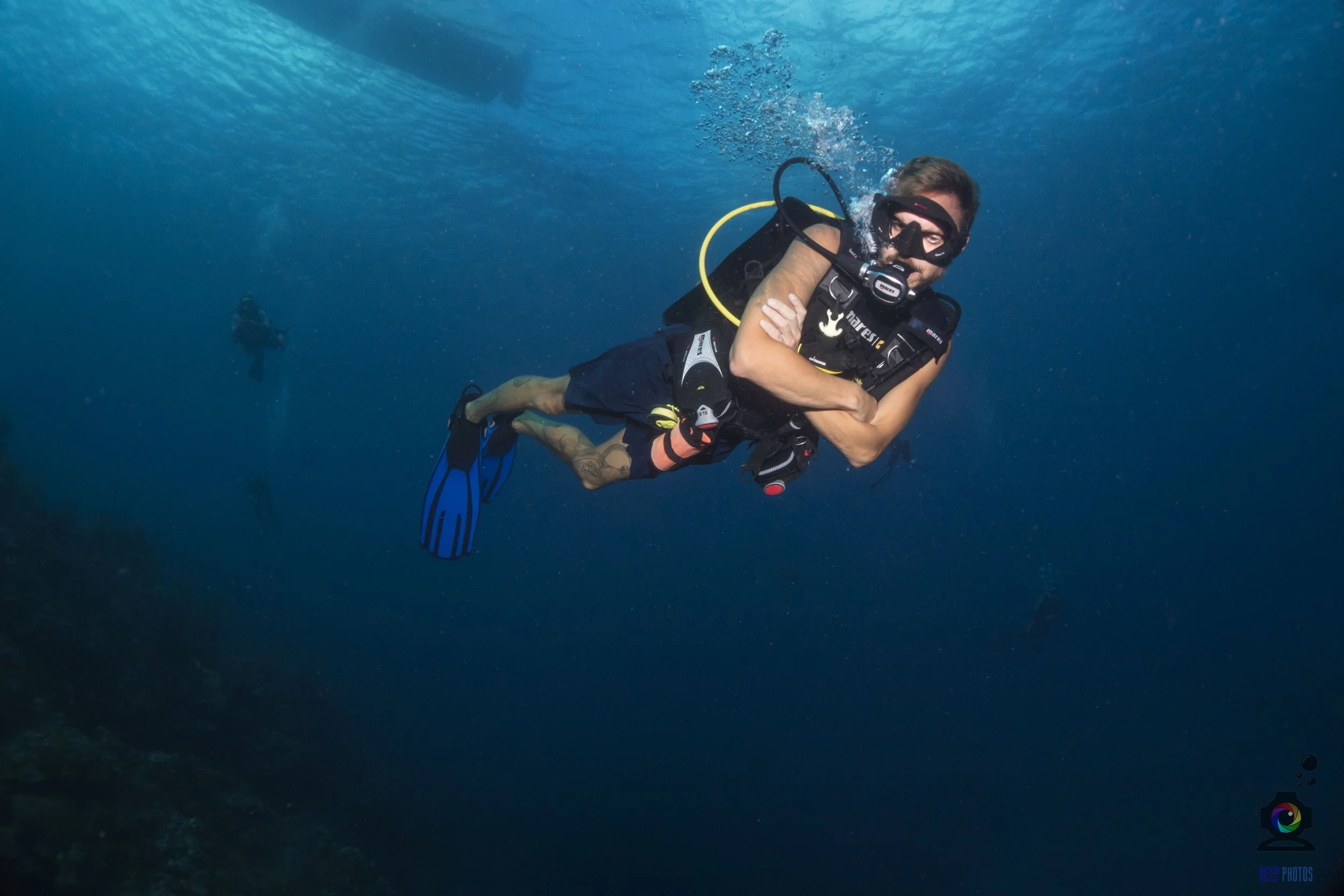 Difference Between Divemaster and Dive Instructor Roatan Divers