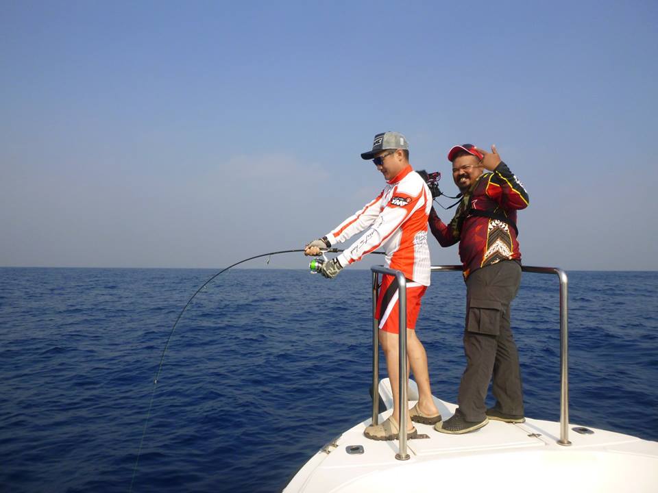 Deep Jigging & Light Jigging with Gomoku Team !!! — Sport Fishing Lanka