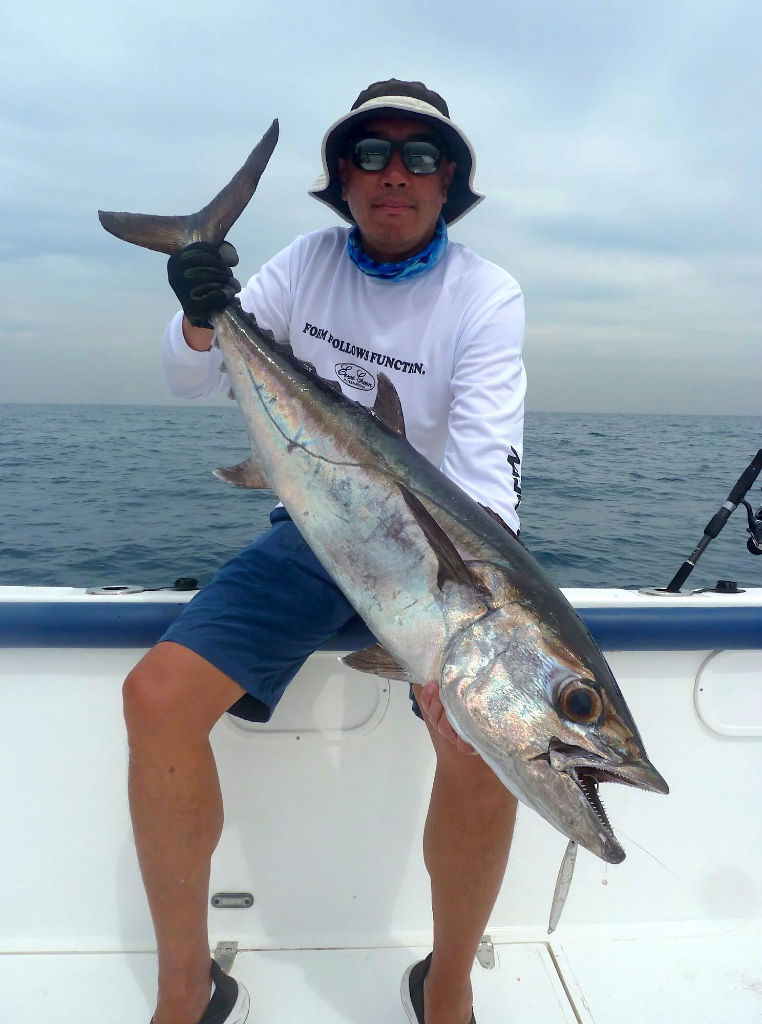 Fishing Sri Lanka Dogtooth tuna jigging.jpg