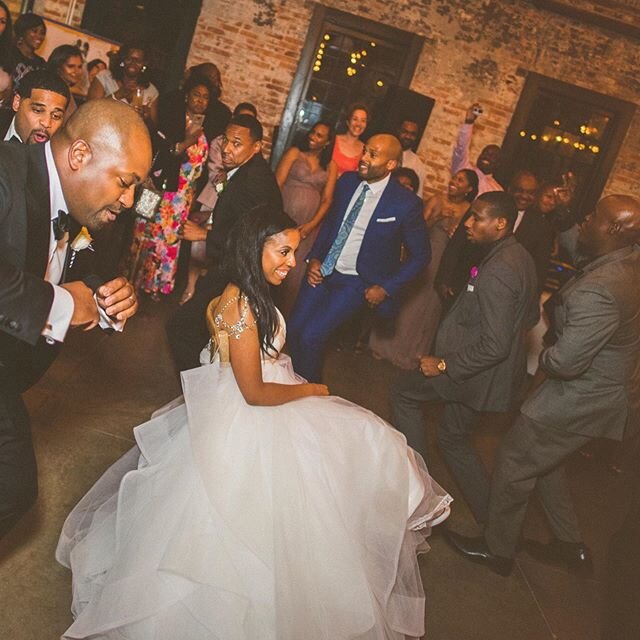 Can&rsquo;t let this day end without saying Happy Founders Day @jermonwilliams ❣️ and @kapsi1911 men! #J5 #FoundersDay
⠀⠀⠀⠀⠀⠀⠀⠀⠀
By far, one of my favorite #Kapsi moments...the #KappaMen serenading me on our wedding day. 🥰 #YoBabyYo (📷: @kanayo_adi