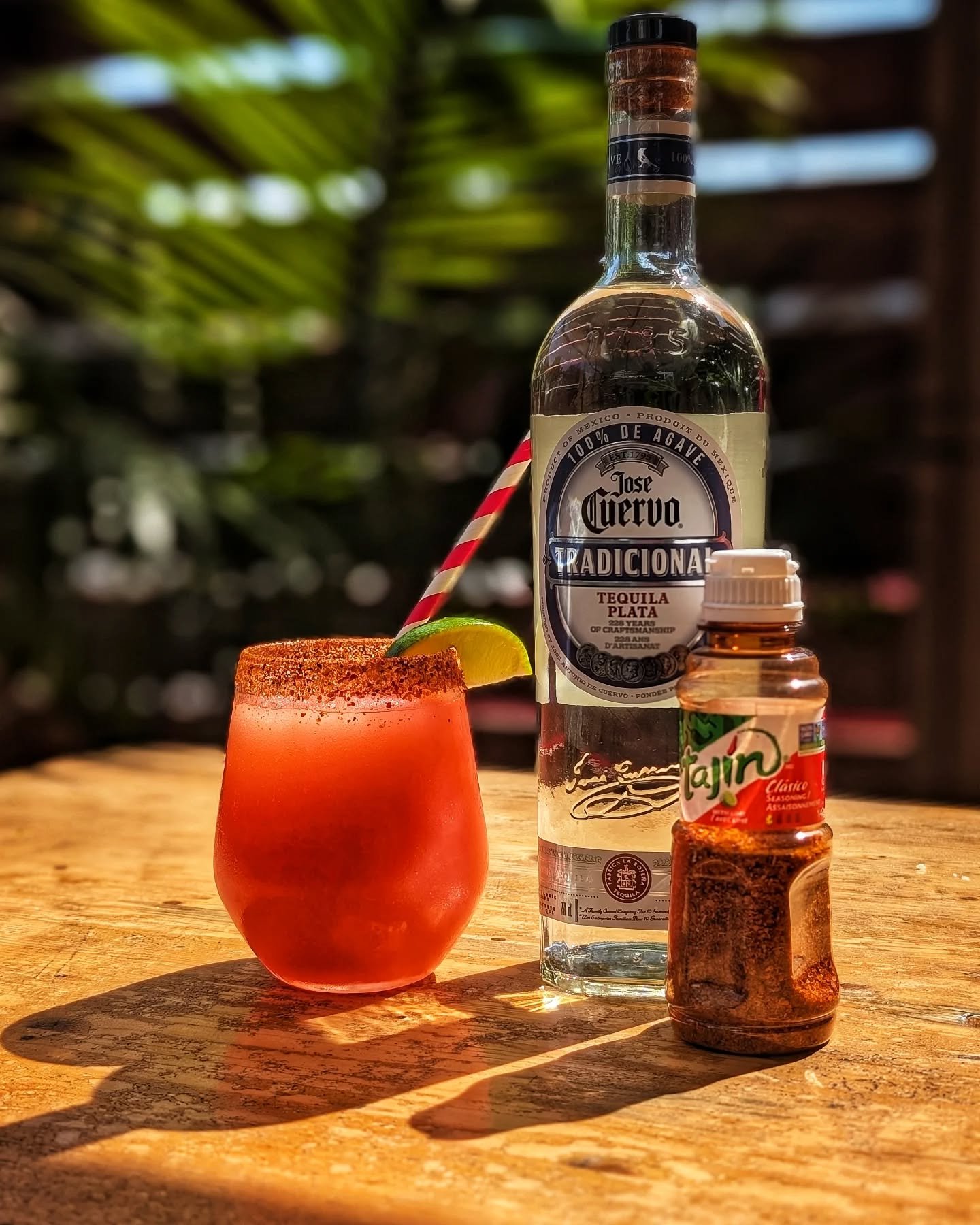 ❄️THE PALOMA❄️

New slushie flavor to usher in patio season.

Grapefruit
Lime Juice 
Agave Syrop
Tajin Rim

Available with 2oz shot of Tequila or Non-Alcoholic 

😊