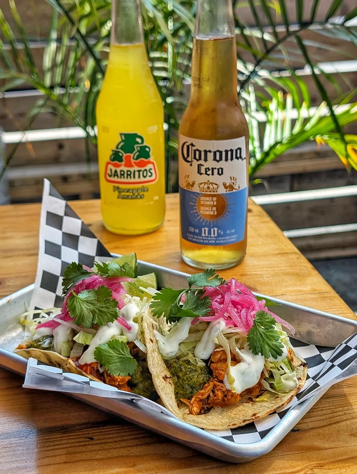 CHKN TACOS ARE BACK 🐓🌮

VALENTINA PULLED CHKN 🍗 🌶️
CHIMICHURRI 
LIME CREMA 🍋&zwj;🟩 
PICKLED ONIONS 🧅 
CILANTRO 🌱
SHREDDED LETTUCE 🥬