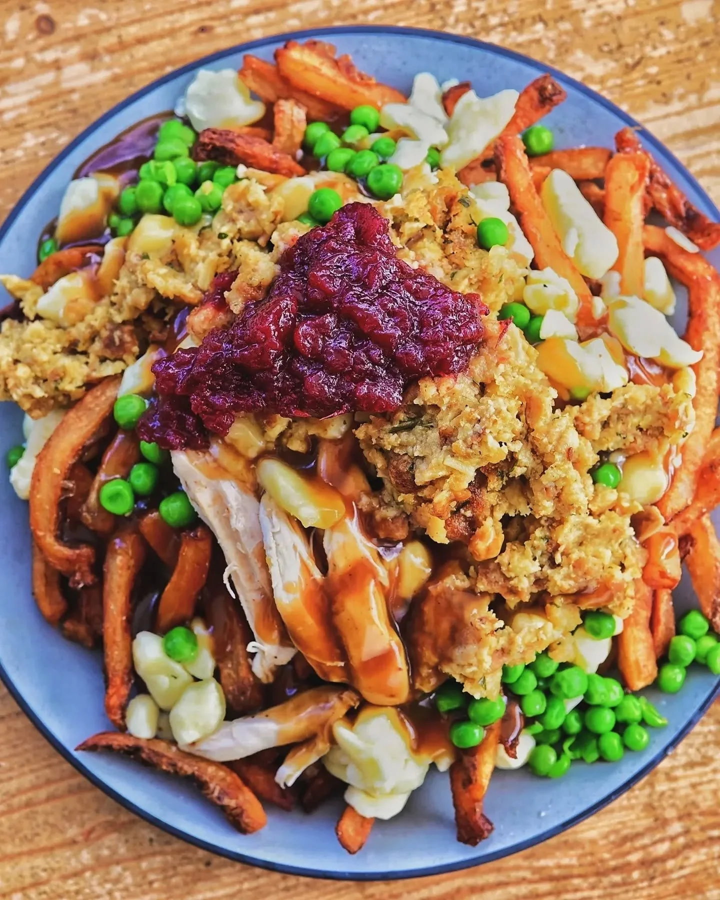 .
🐓🍂🐓🍂🐓🍂🐓🍂🐓🍂
🍂THE HOLIDAY POUTINE🐓
🐓🍂🐓🍂🐓🍂🐓🍂🐓🍂

FRIES, CHEESE CURDS
GRAVY, PULLED CHKN
STUFFING, GREEN PEAS
CRANBERRY SAUCE

Available Oct 1 - Oct 12
