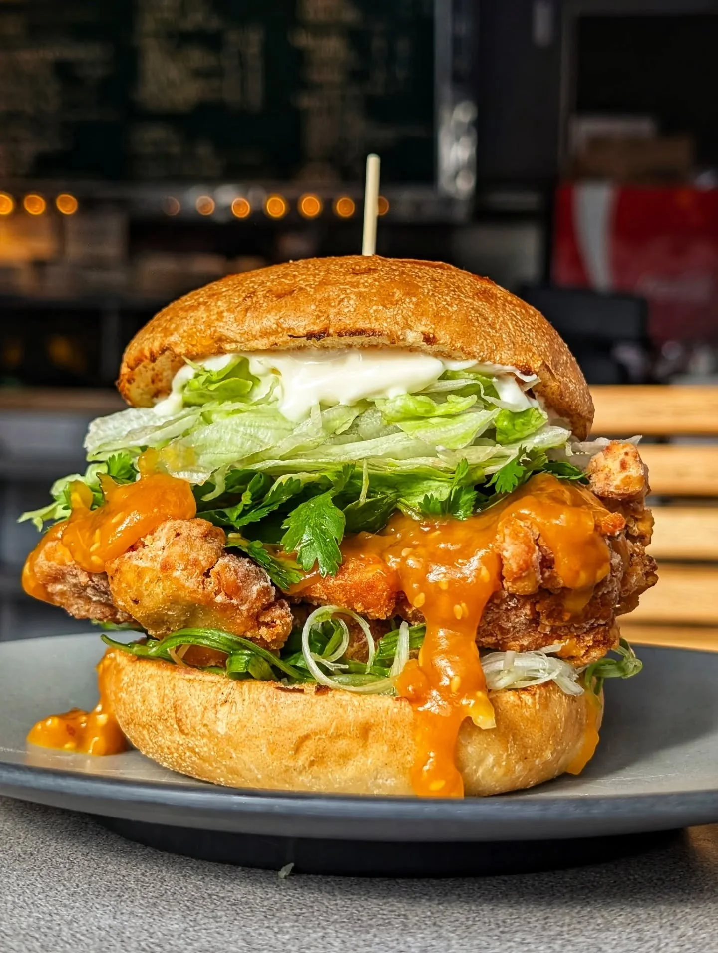 🍗🍊THE ORANGE CHKN🍊🍗

FRIED CHKN 🐔 
ORANGE GLAZE 🍊
KEWPIE MAYO 👶
LETTUCE 🥬 
GREEN ONION 🧅 
CILANTRO
SESAME 

Available Jan 28 - Feb 1
