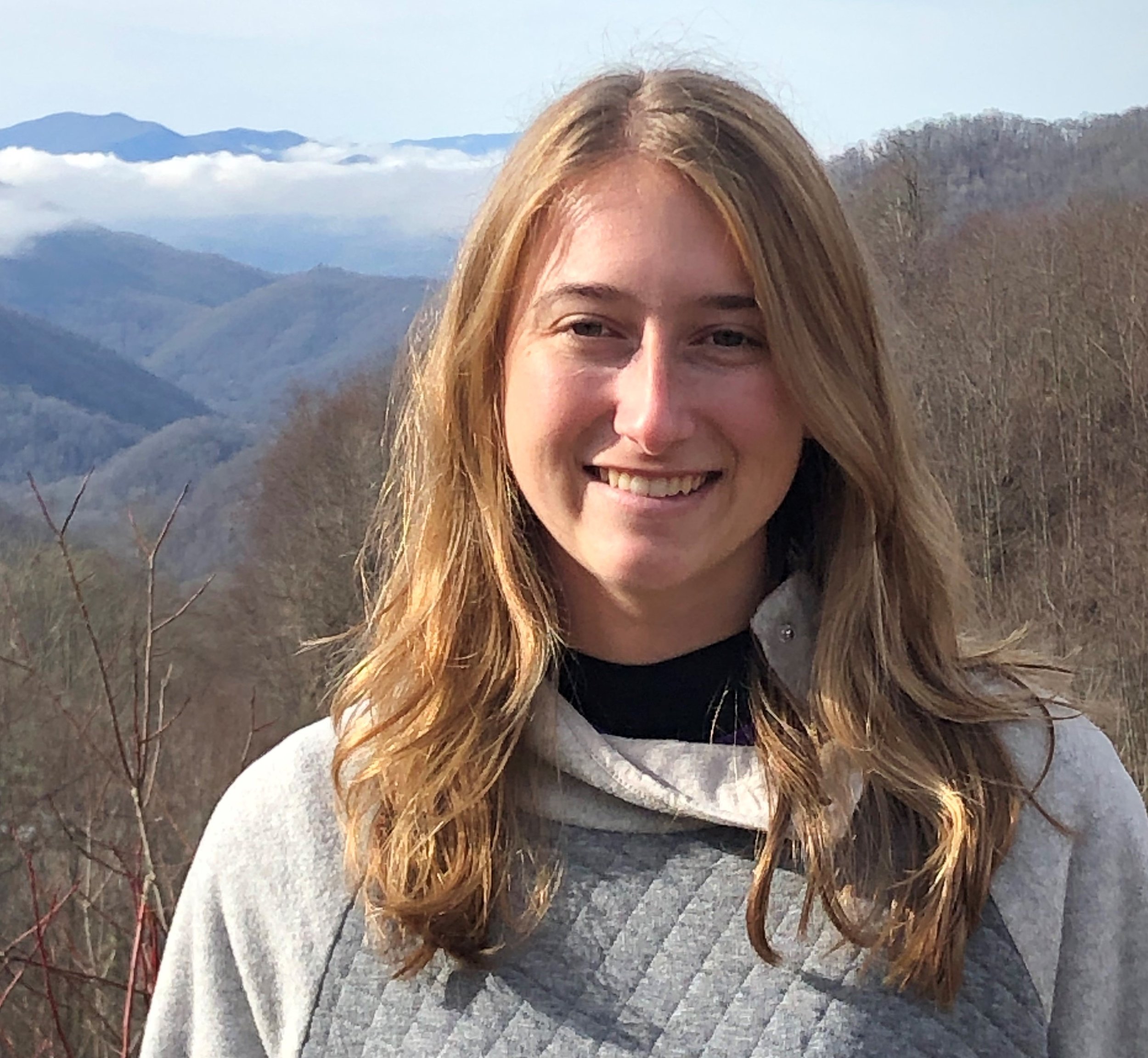 Vittoria Giles, Director of Accounting Torri is a fourth year graduate accounting student at UF. She has been playing golf for many years and also teaches with the GJGA.