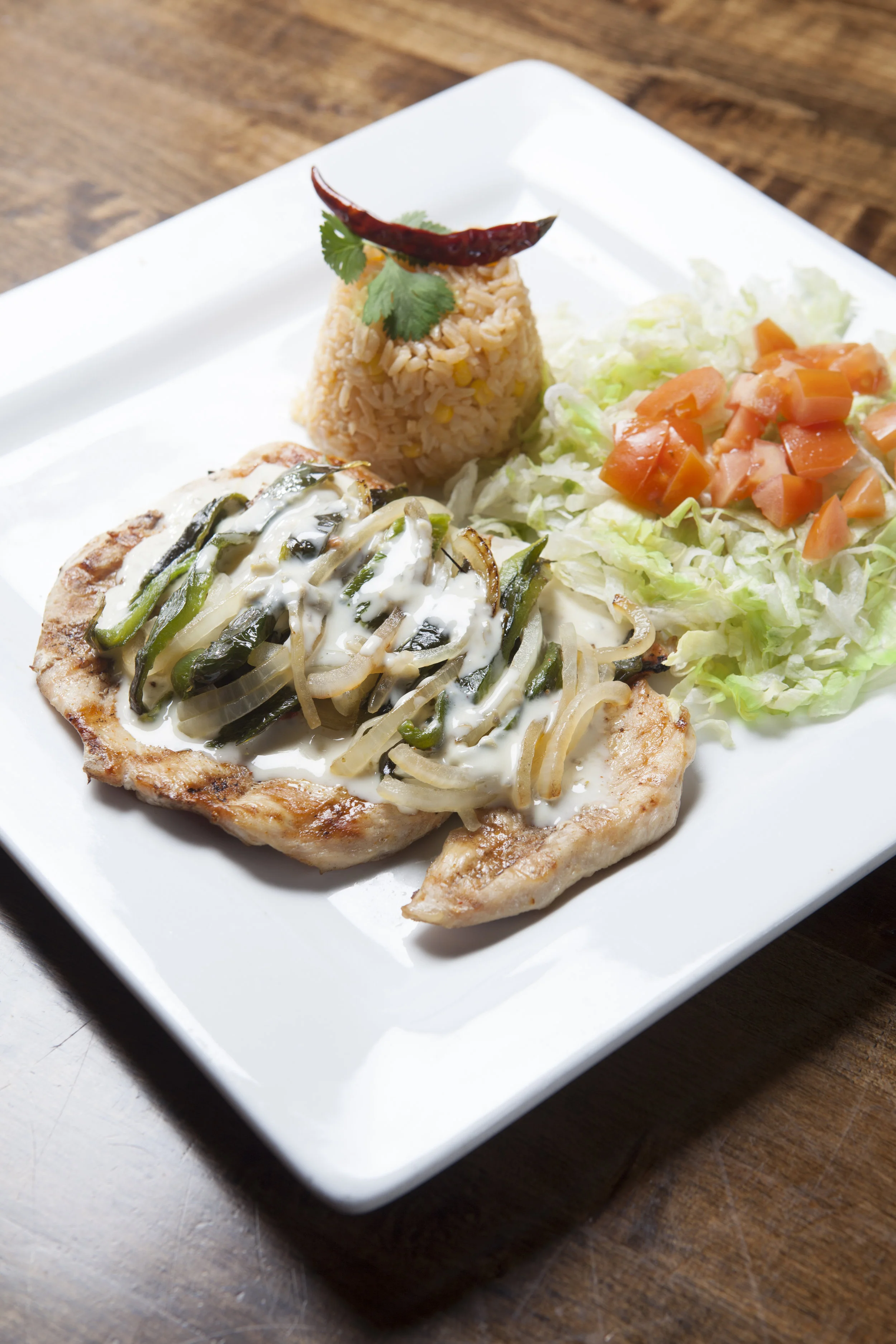 POLLO POBLANO.jpg