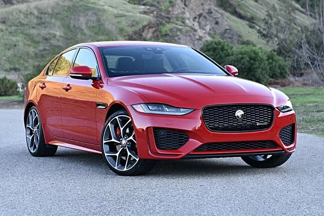 El jaguar rojo