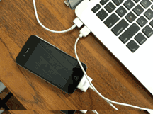 iphone-w-cable-itunes.gif