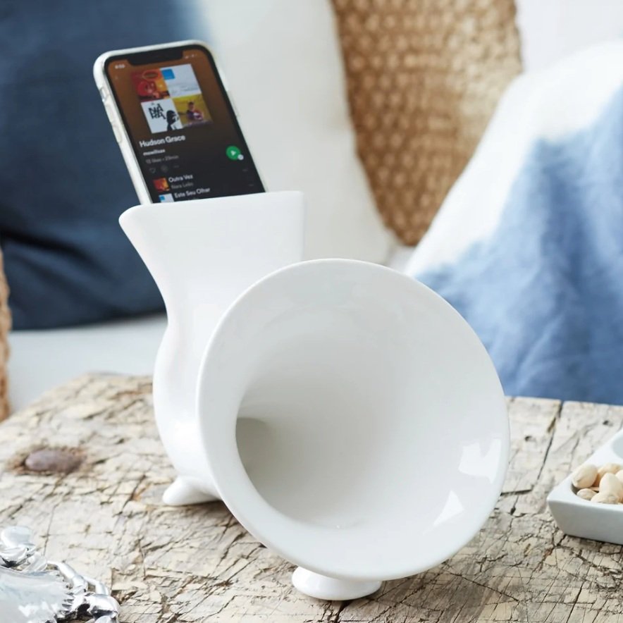 Ceramic smartphone speaker