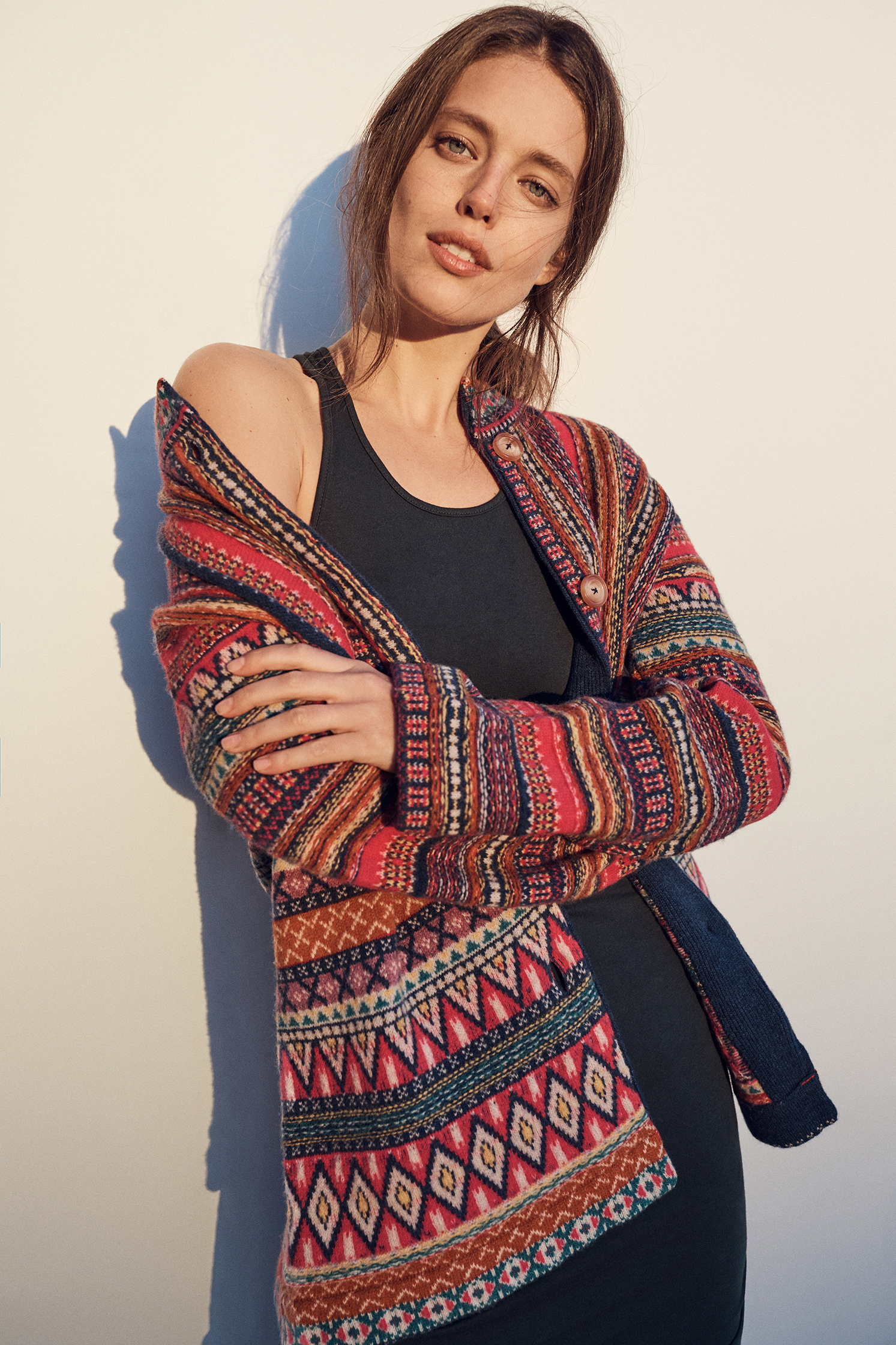 ANTHROPOLOGIE_OCT+DEC_17_WEB_CREATIVE_14_Coatigan_0381_post_JR.jpg