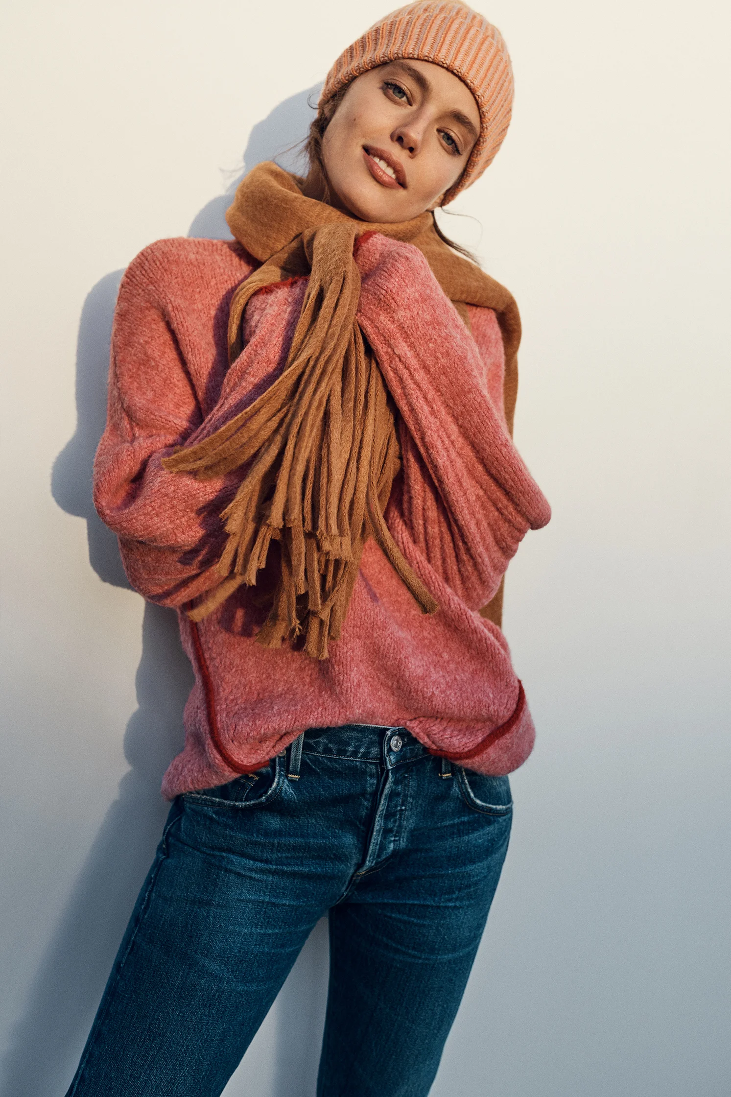 ANTHROPOLOGIE_OCT+DEC_17_WEB_CREATIVE_15_Pink_Sweater_0404_post_JR.jpg