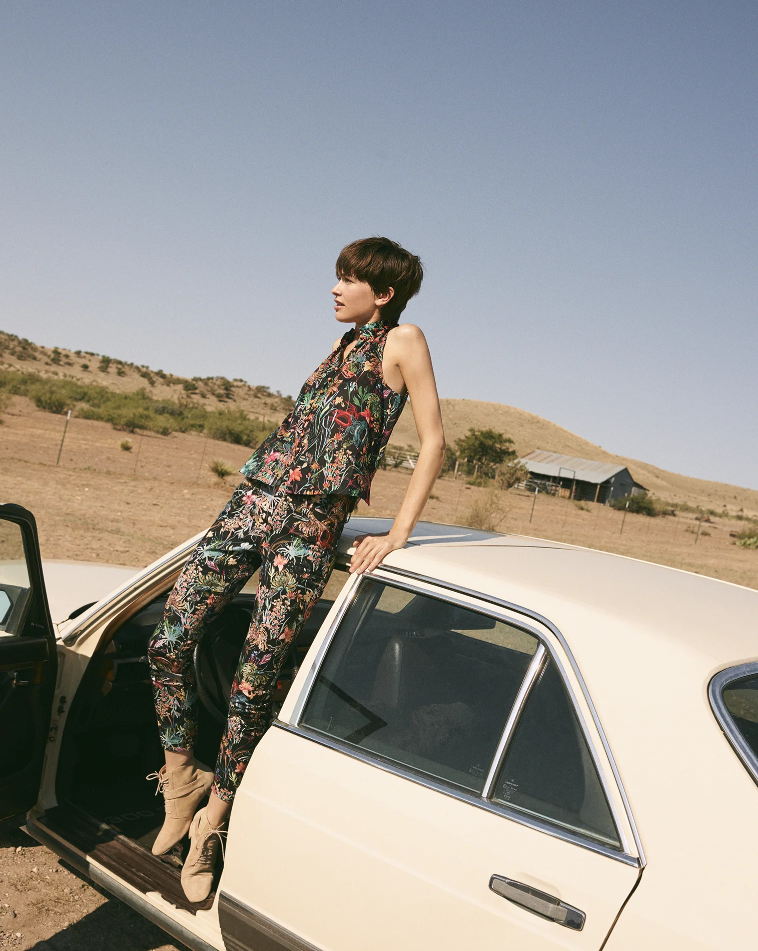 ANTHROPOLOGIE_AUG17_SOUTH_005_FLORALPRINTEDSET_112_post_JR.jpg