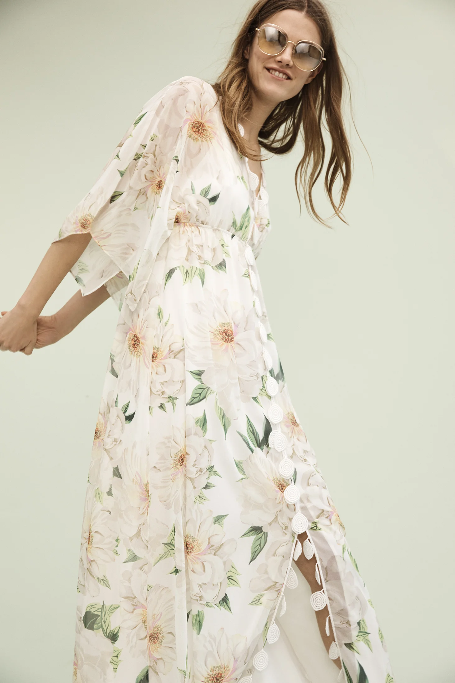 03_21_17_ANT_MAY_17_WC_FASHION_Easter_Dress_02_207_post_SA.jpg
