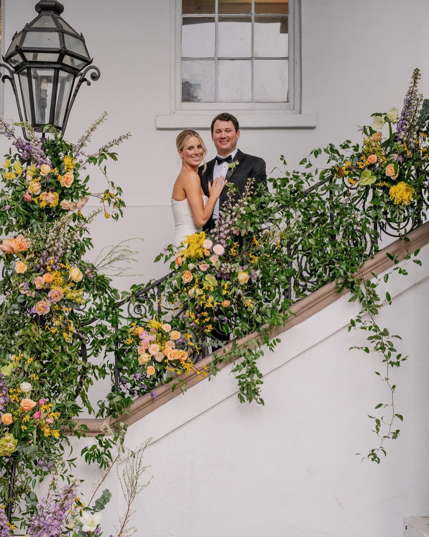 Looking back at these amazing photos of Elliott and Harrison&rsquo;s engagement party turned wedding! Such a fun weekend to be part of! ✨🍾 

Planning: @laurahallevents 
Photography: @marnipictures 
Video: @madealongthelinefilms 
Venue: @scsocietyhal