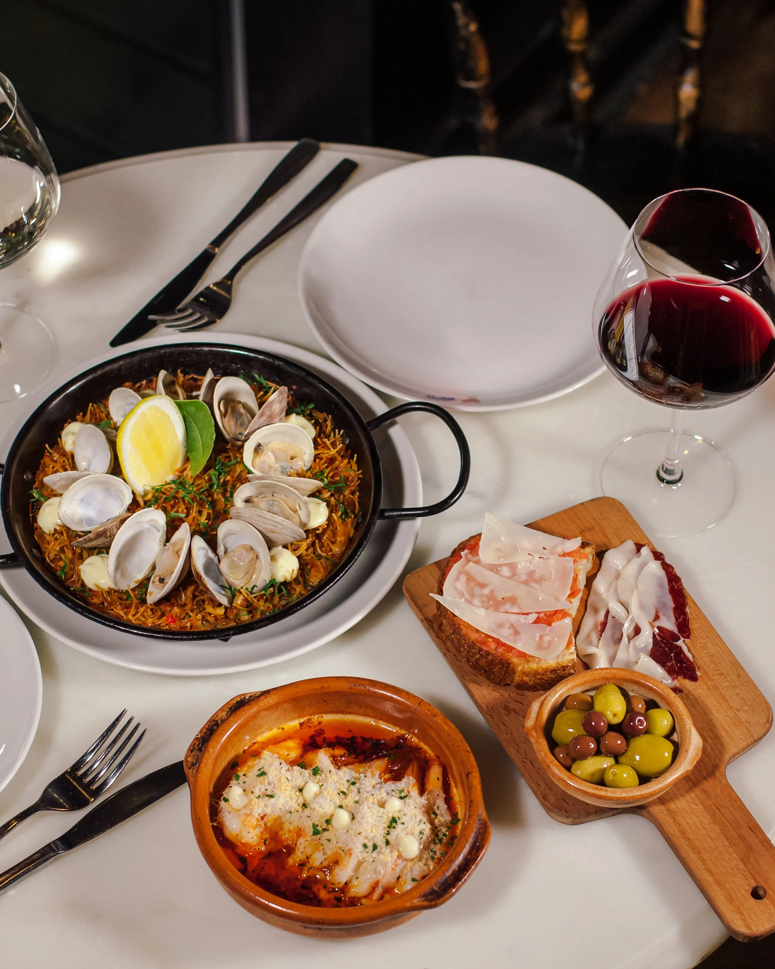 Patria, Toronto, toronto restaurant, spanish food, tapas, food, wine, king street, lamb, seafood, paella, chicken