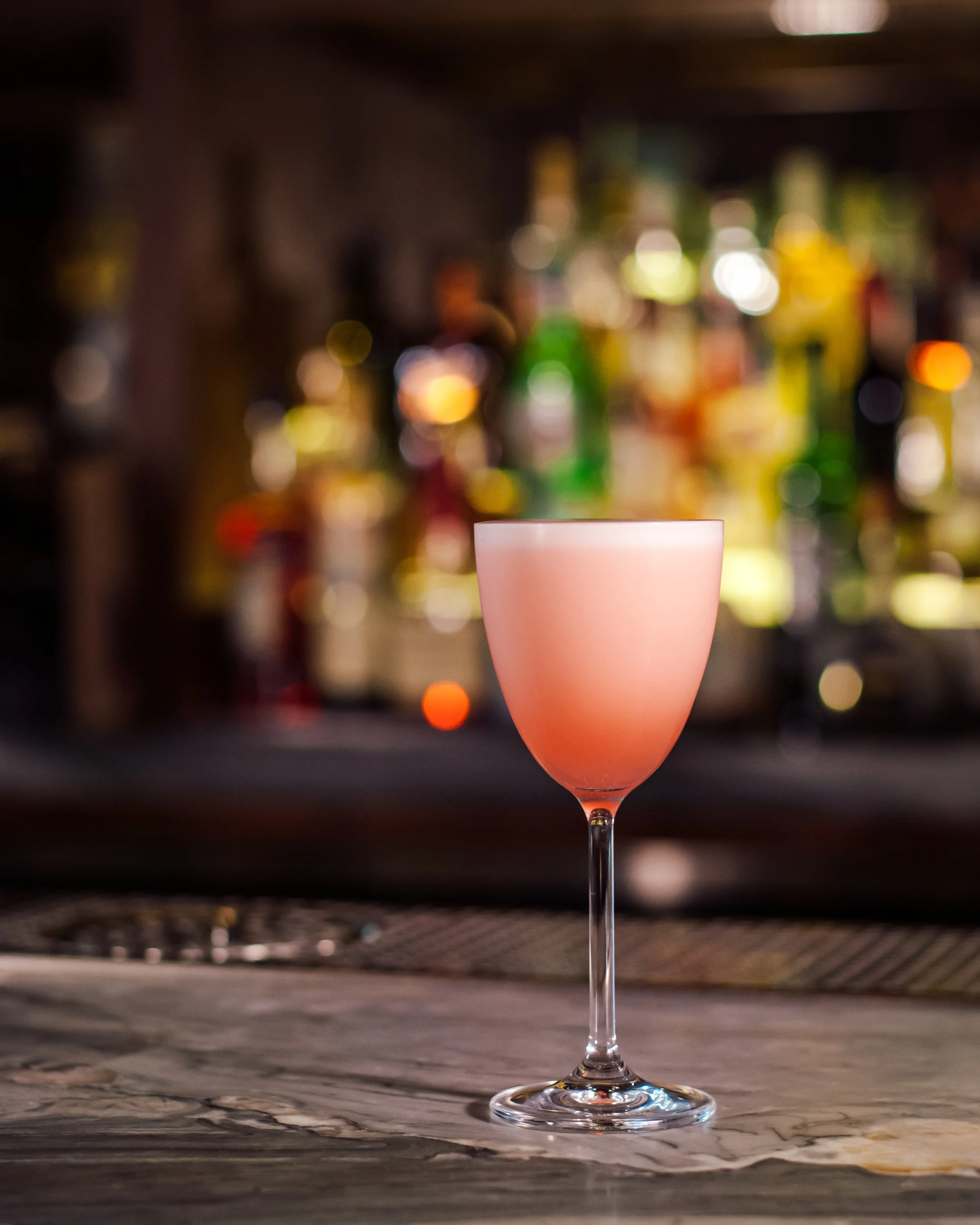 Pink Sky, Toronto, restaurant, food, seafood, king street, oysters, mussels, shrimp, lobster, cocktail