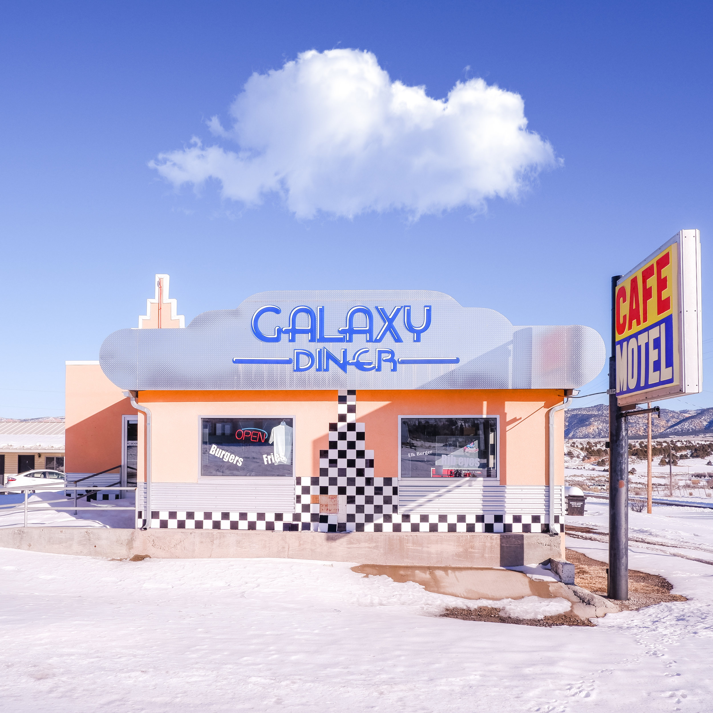 GALAXYDINER.jpg