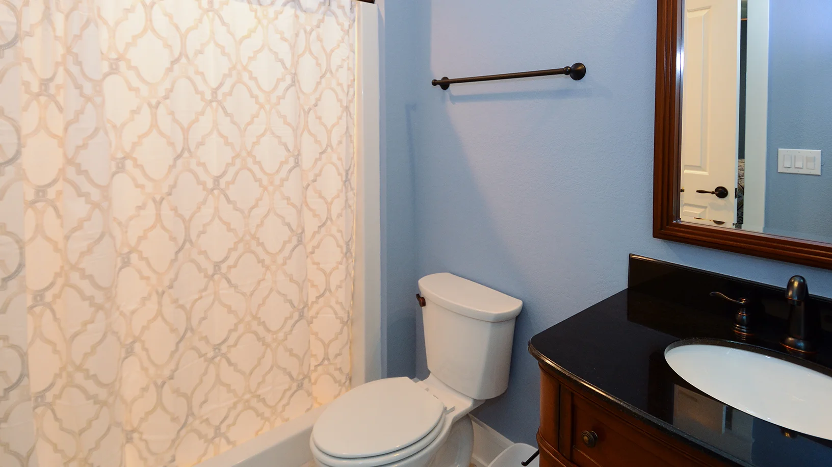 KD1629-br11bath.jpg
