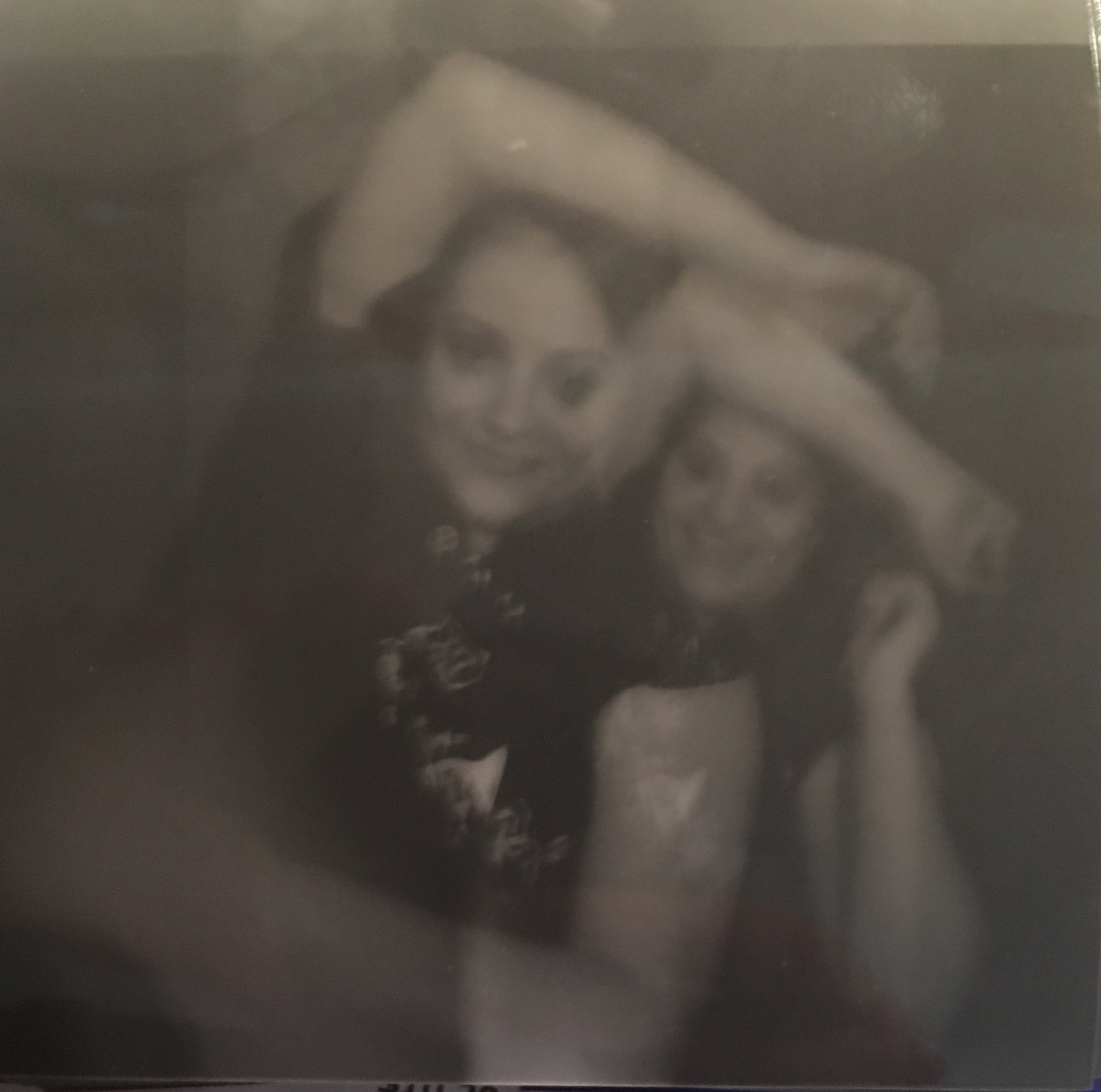 holga 9