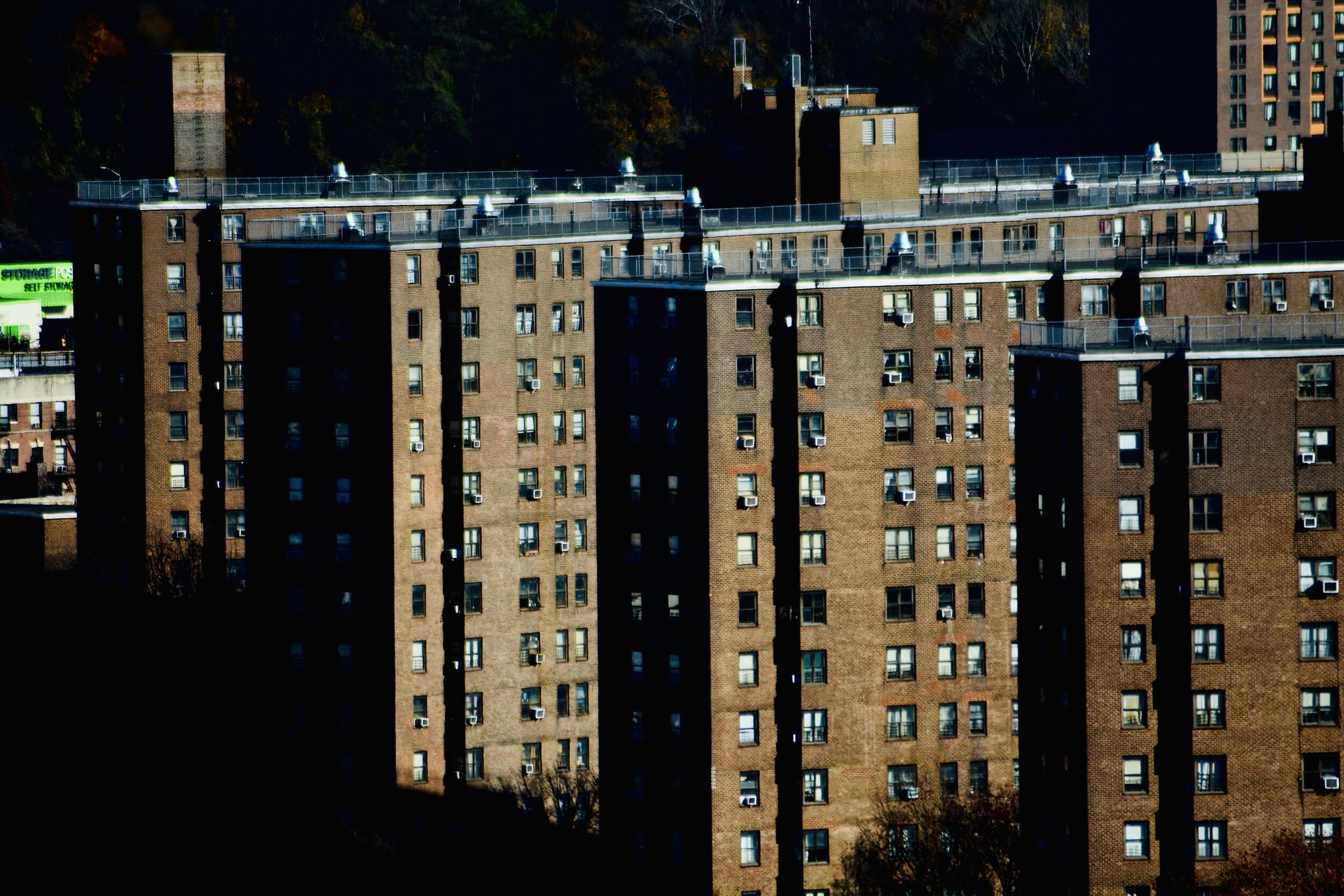 Inwood BLDGS 04