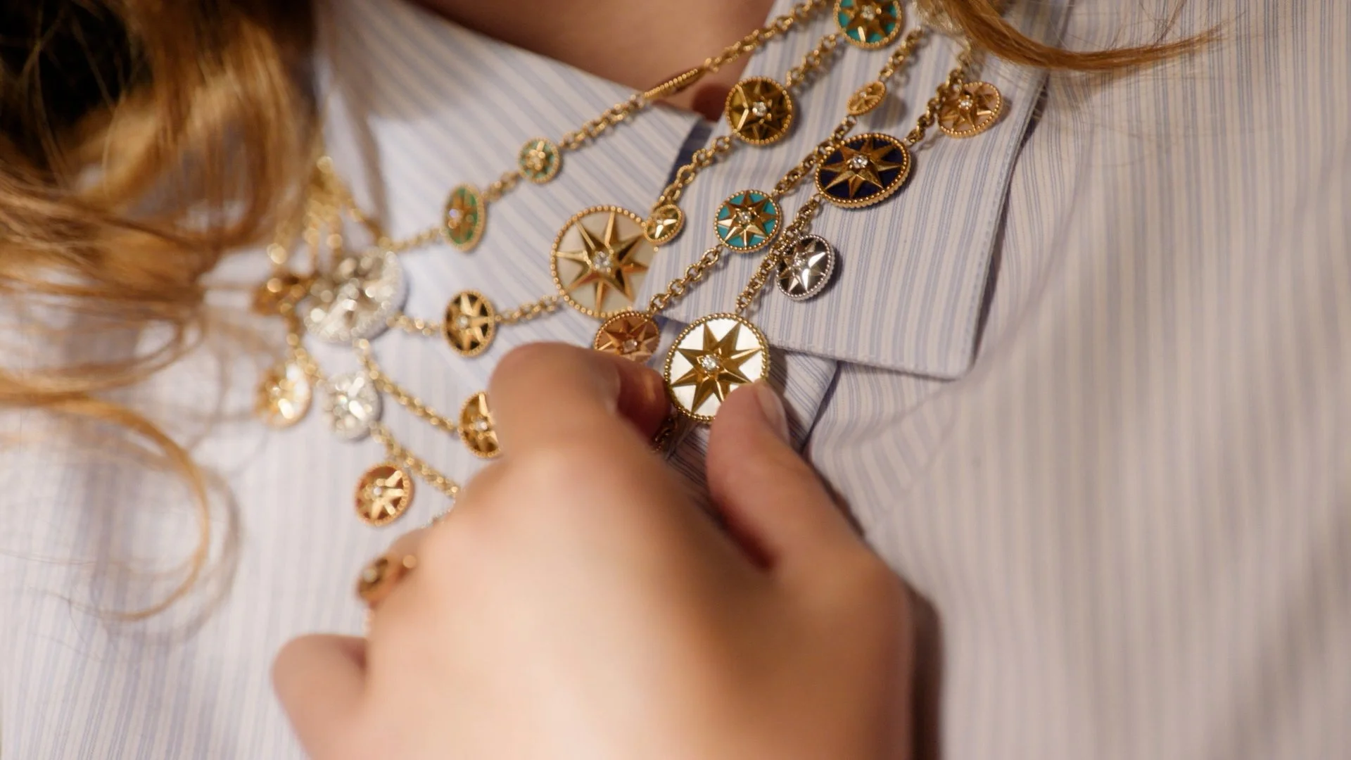 Ever Anderson Dior Jewelry Rose des Vents