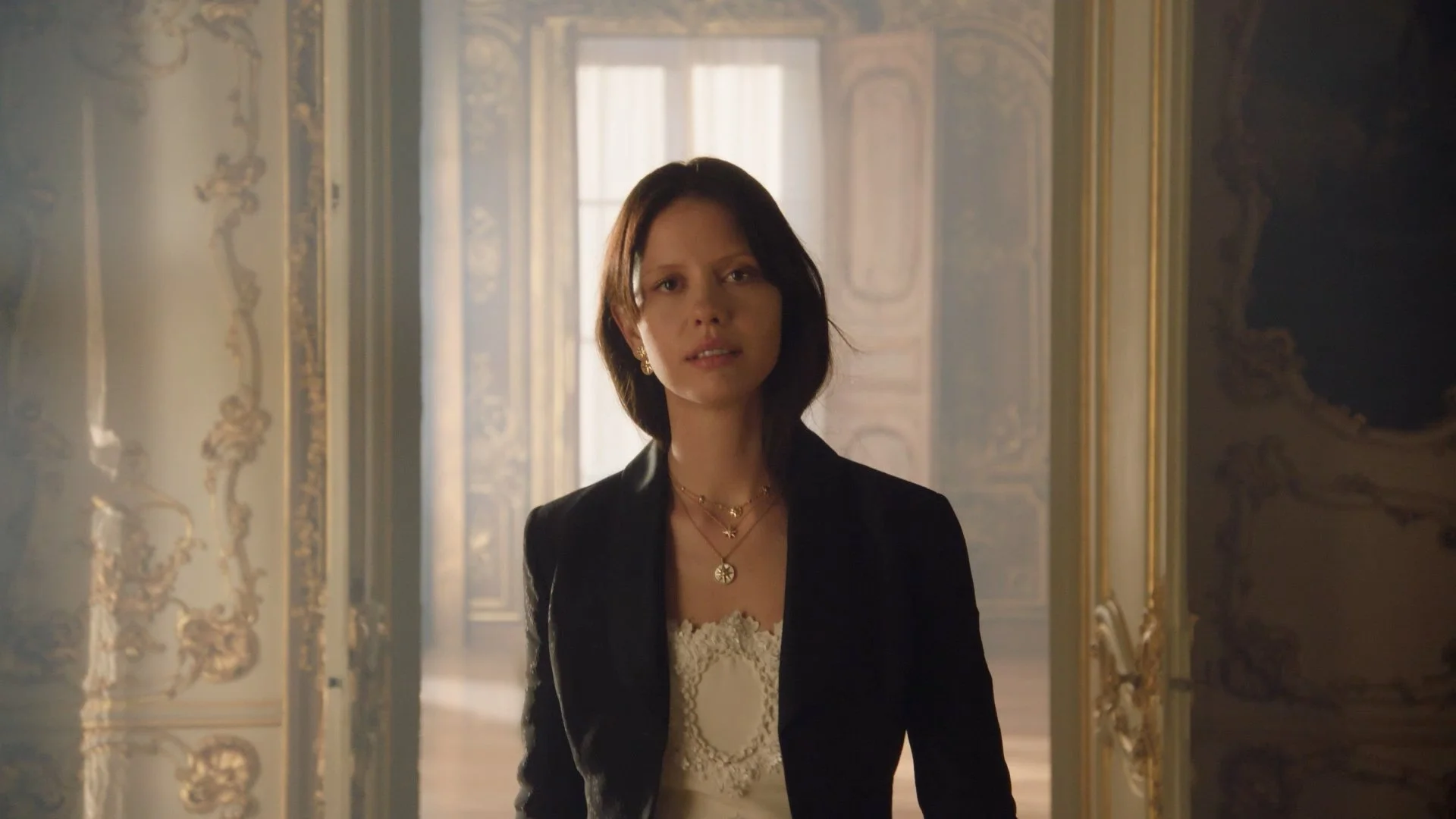 Mia Goth Dior Jewelry Rose des Vents