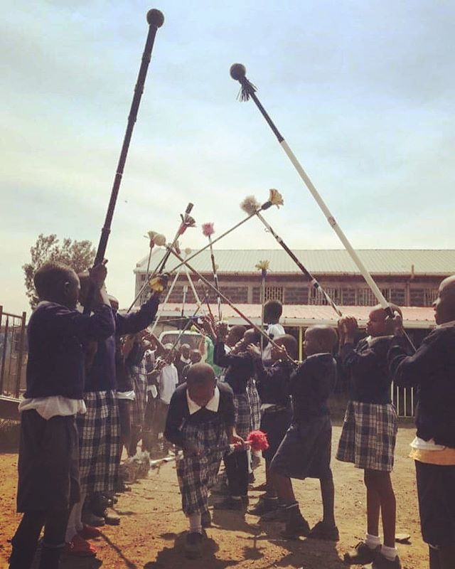 This photo was taken on the 2019 Performers Without Borders tour @pwb.ngo .  It makes us so happy to see the children at @nakuru_hope_org still playing with staffs we donated to their P.E program in 2018!
I see staffs here made with gear donated by:
