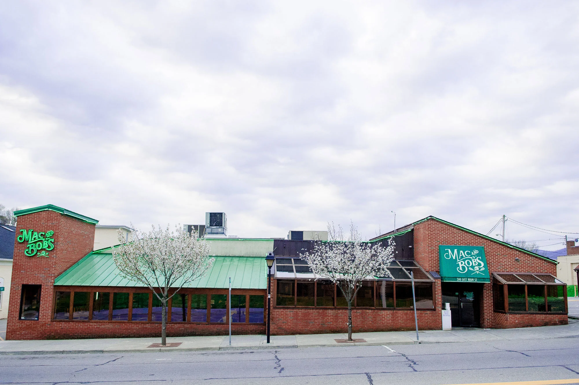 Mac-and-Bob's-Final-0003.jpg