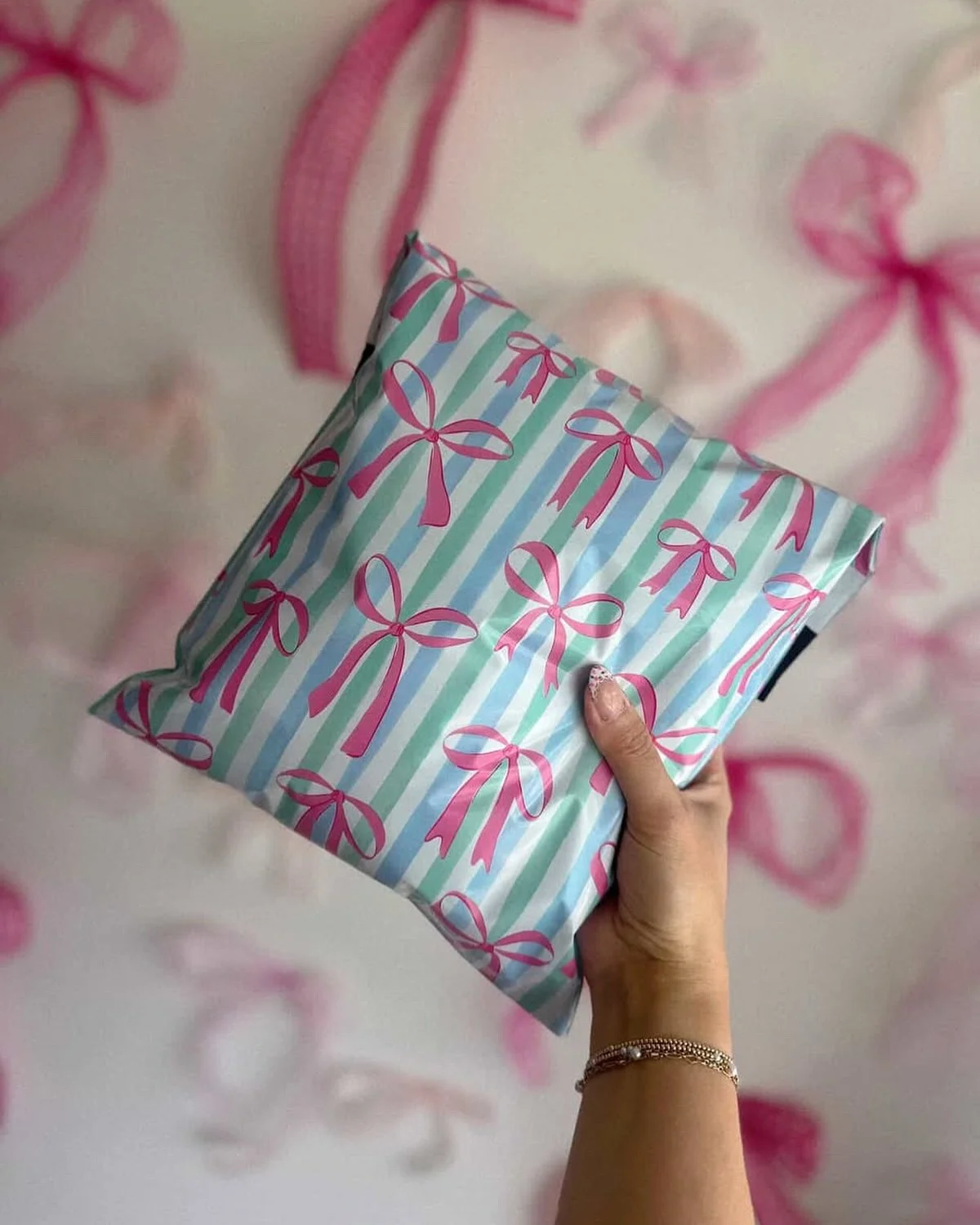 The cutest customer photo from @shopblisshaven featuring our Coquette Stripe mailers!🤩🎀 These beauties are available now and ready to ship!