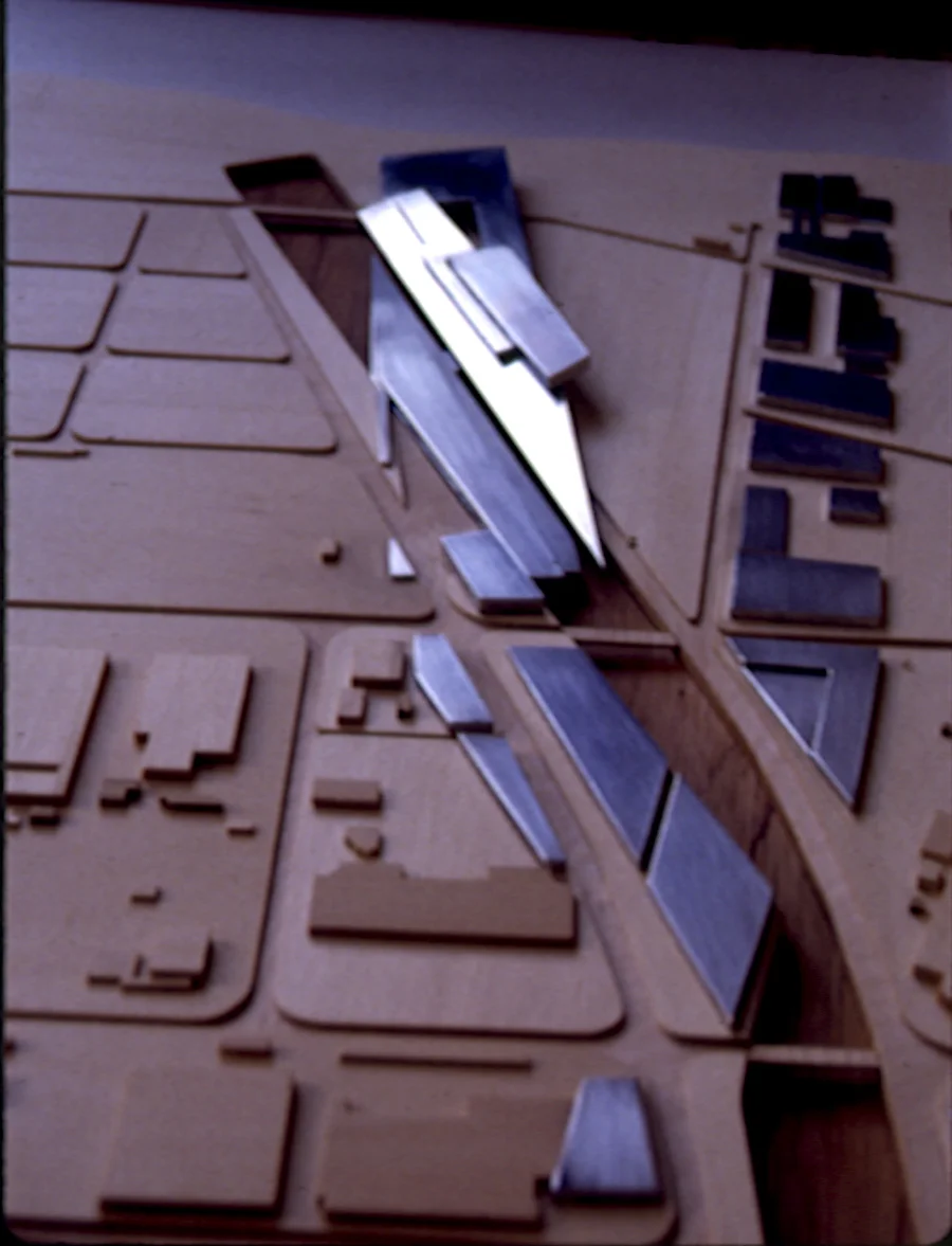 19CModel back 300.jpeg