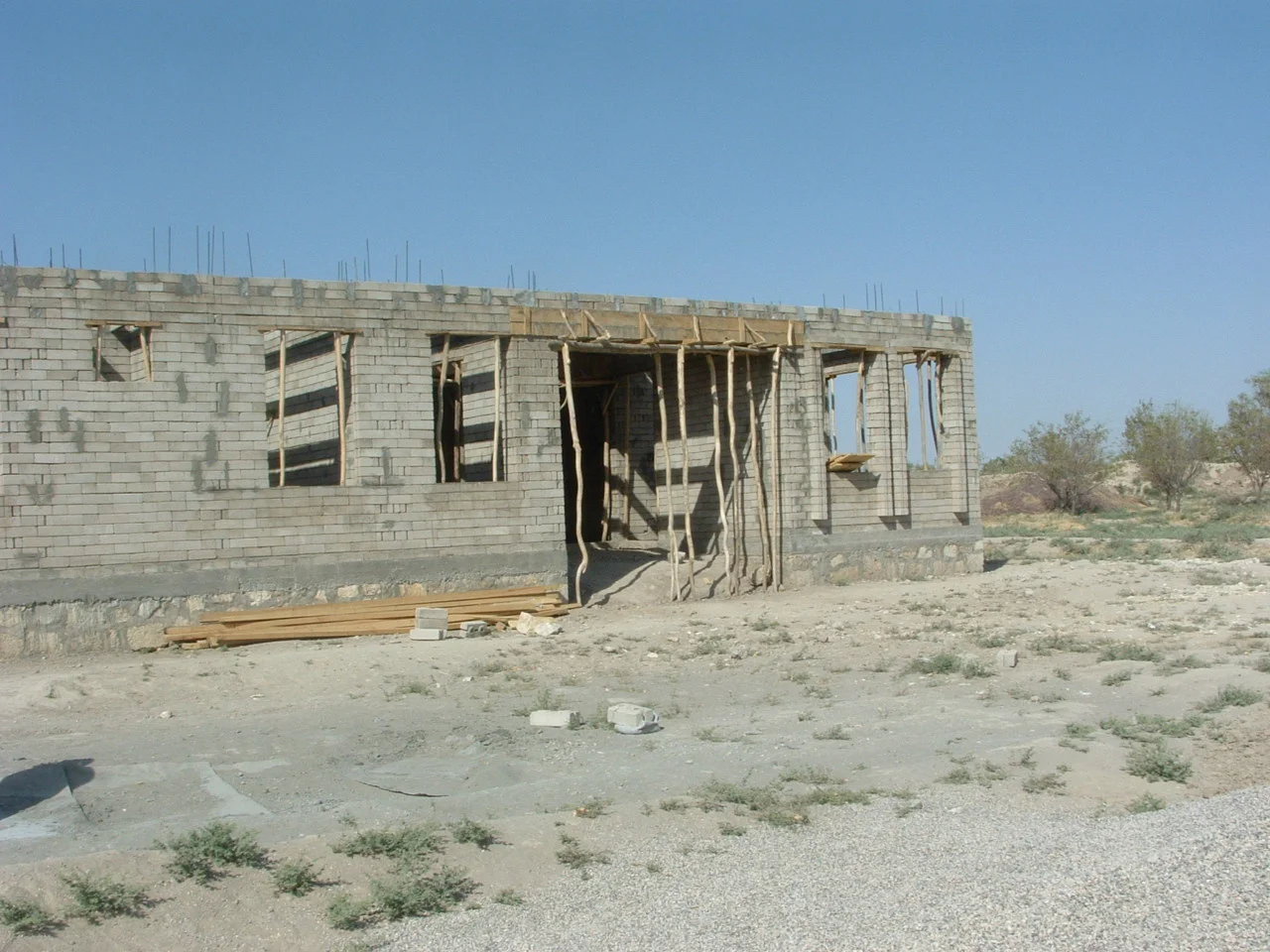 13 CLINICS INTERLOC BRICKS.JPG