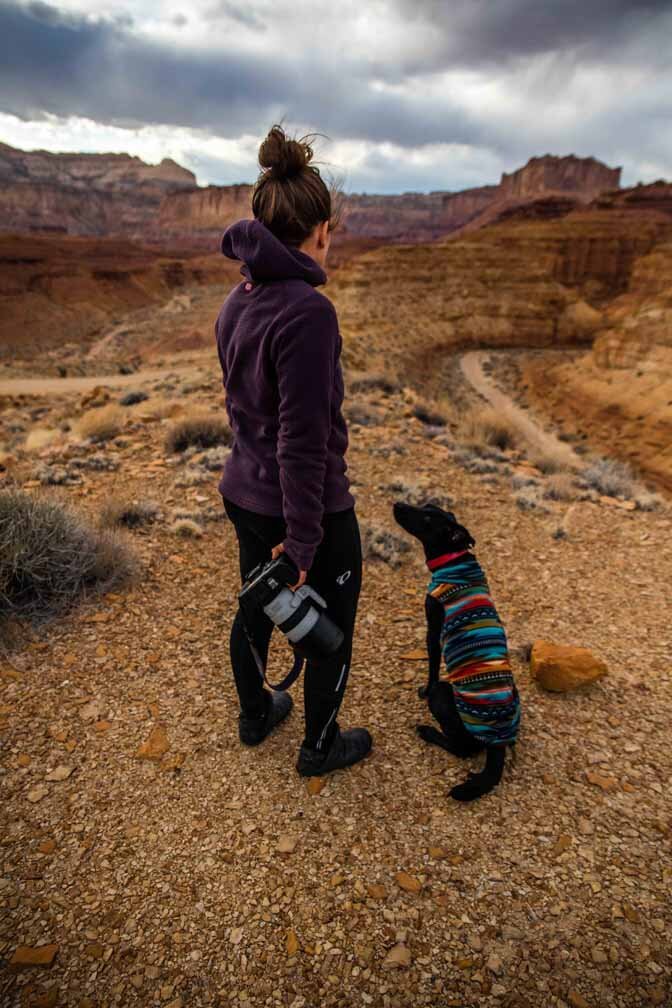 Cute Hiking Outfits for Fall 2019 — Bessie Roaming