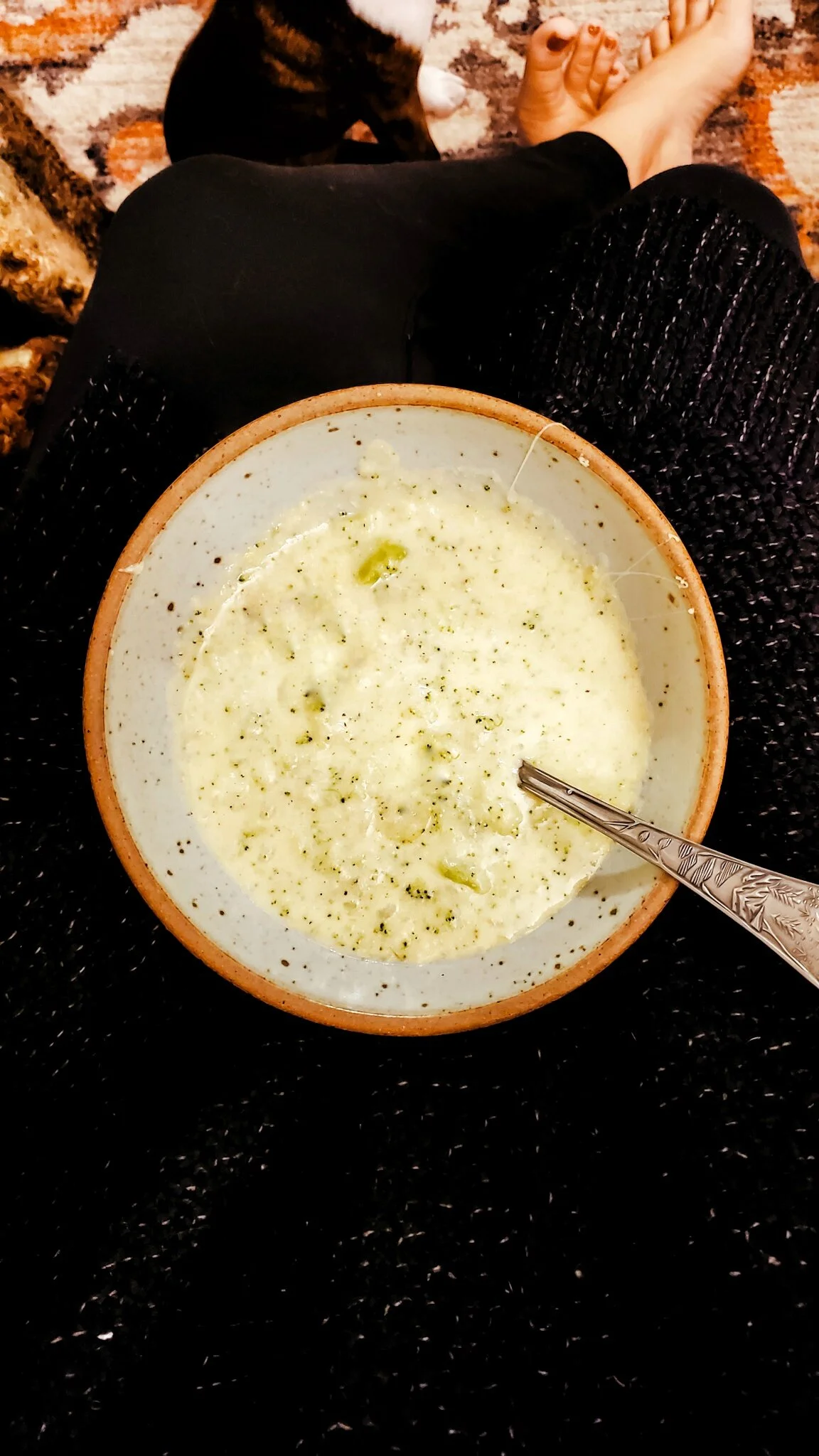Creamy Cheddar Broccoli Soup Recipe - Grandmas Recipes